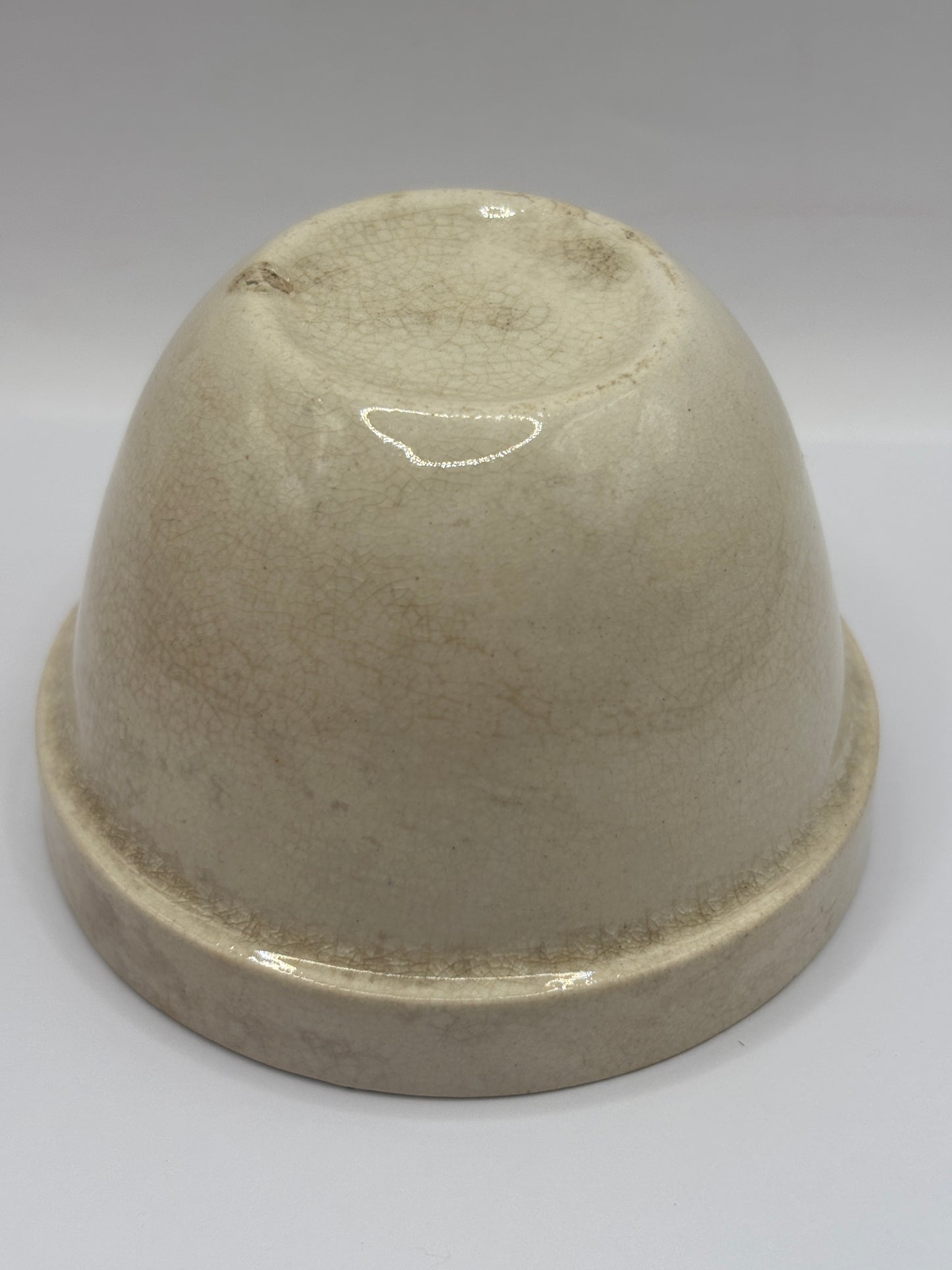 Old mini stained & crazed pudding bowl (G)