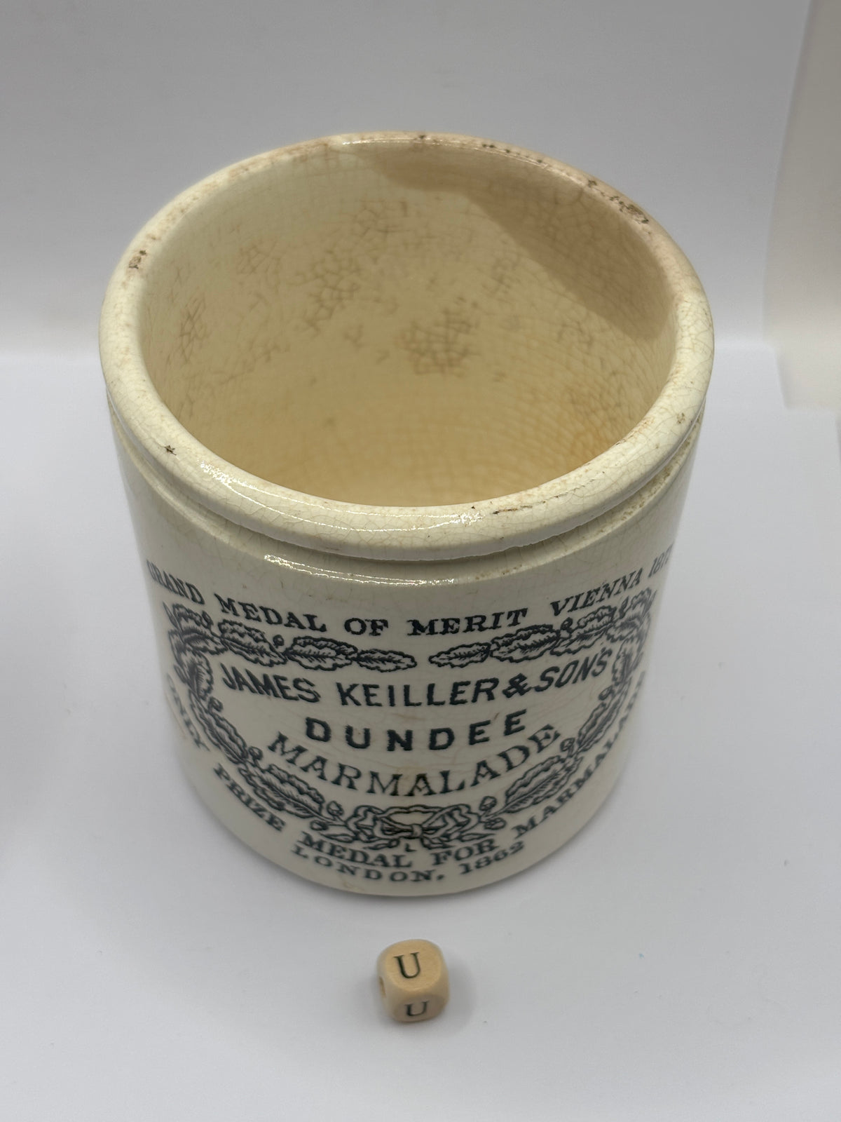 Old 1lb stoneware marmalade pot, James Keiller Dundee marmalade (u)