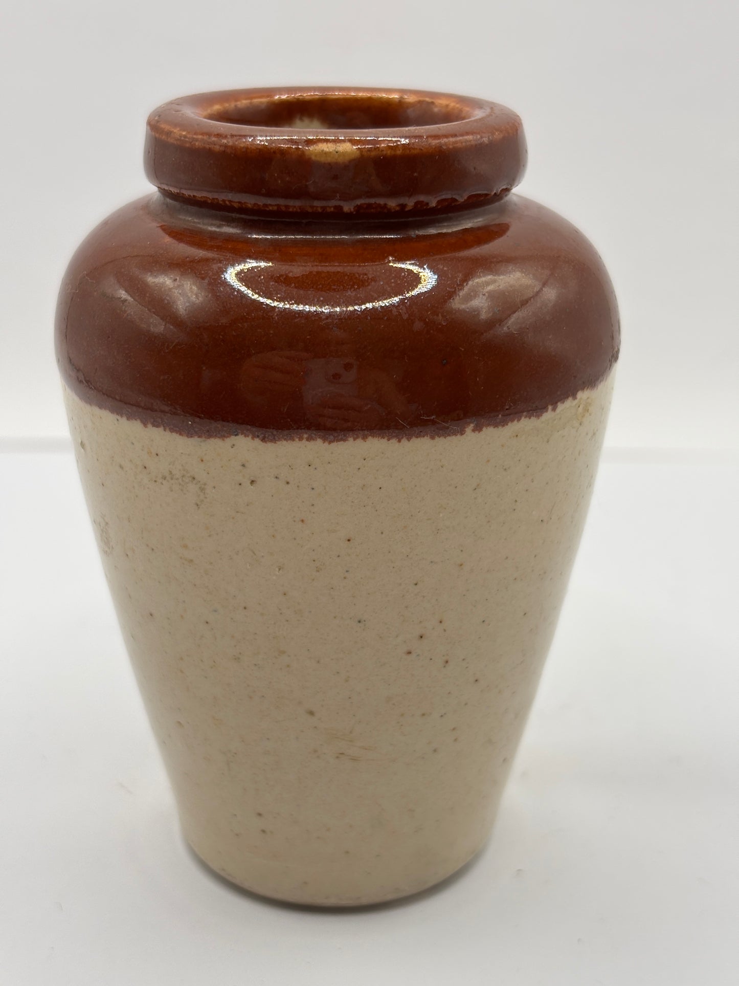 Old Manchester advertising cream pot, Hailwoods rich cream. Manchester