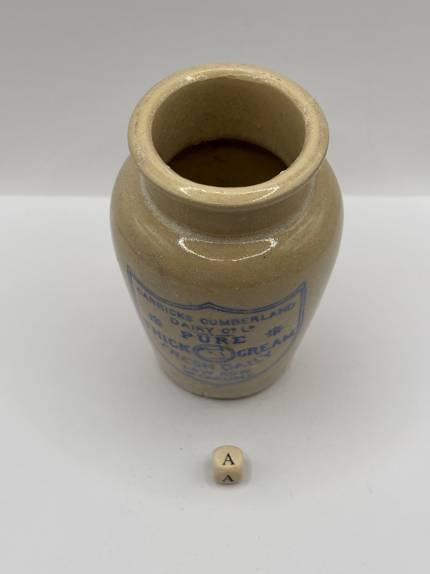 Old advertising cream pot, Carricks pure thick cream (a)