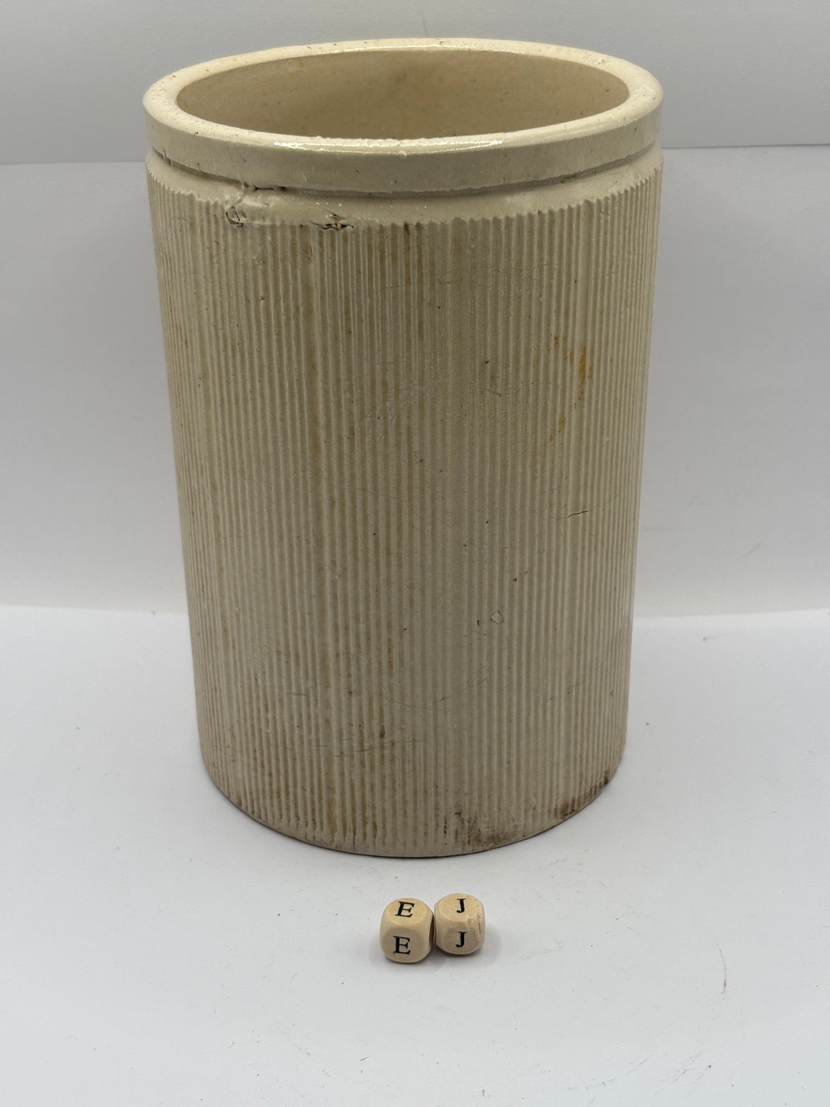 Old large 3lb ribbed stoneware jam pot (EJ)