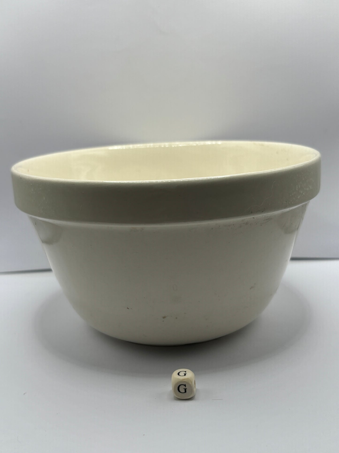 Vintage pudding bowl (G)