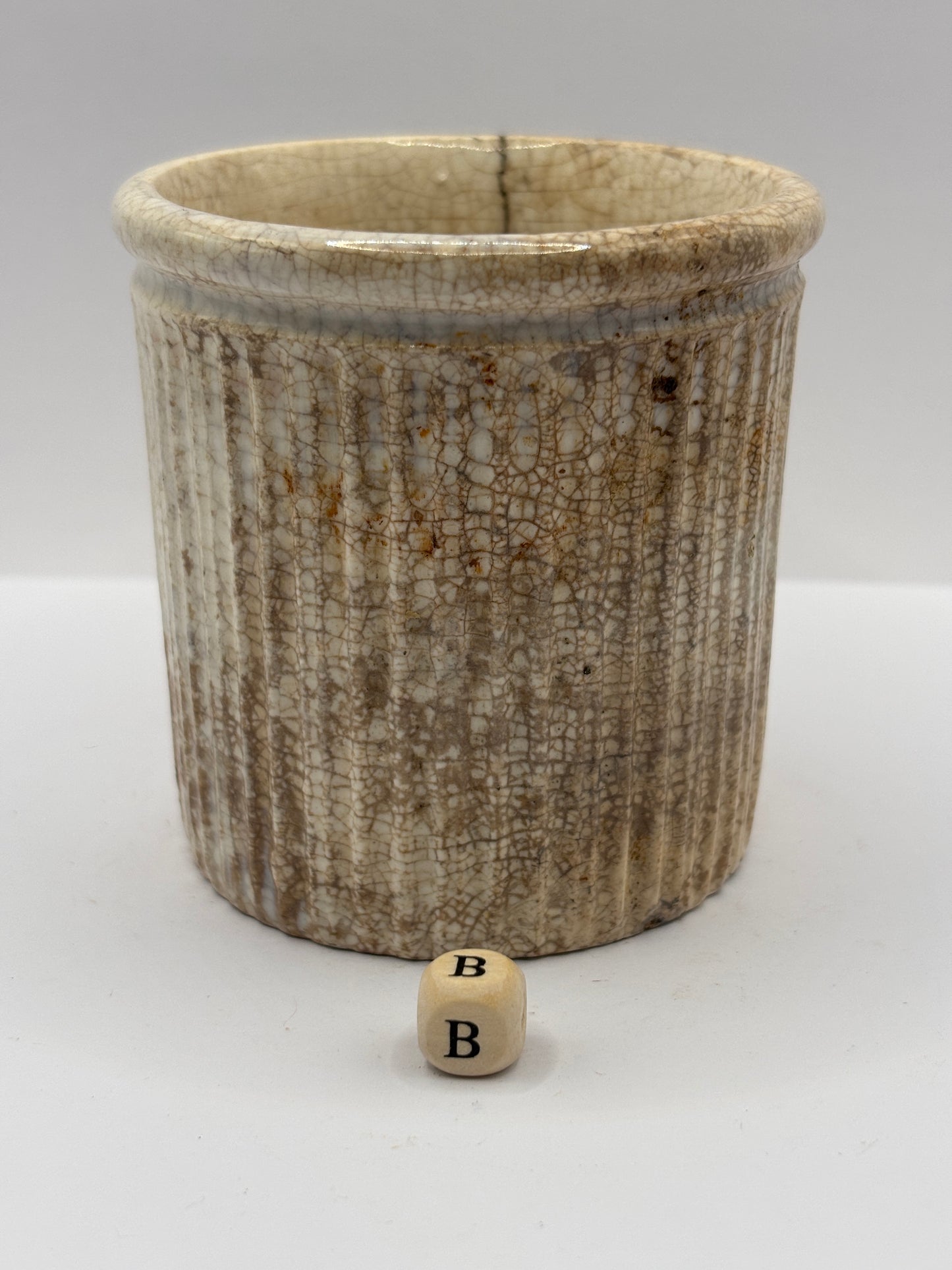 Early ribbed stoneware jam & marmalade pot (B)
