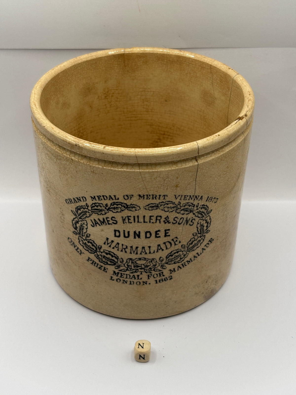 Old large rare 4lb stoneware marmalade pot, James Keiller Dundee marmalade (N)