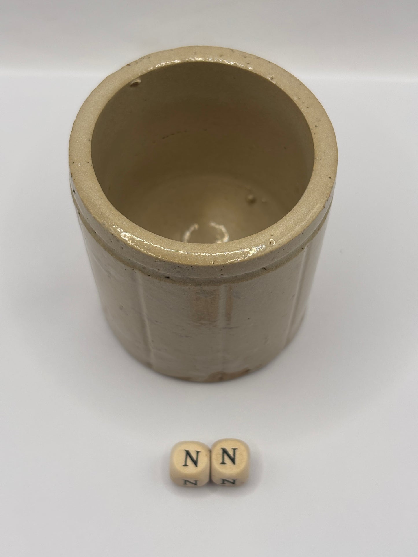 Old mini ribbed stoneware jam pot (NN)