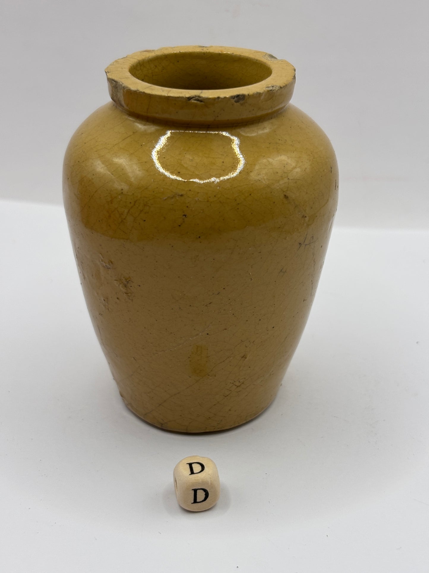 Old Manchester advertising cream pot, Manchester creamery Hailwoods cream (D) chipped