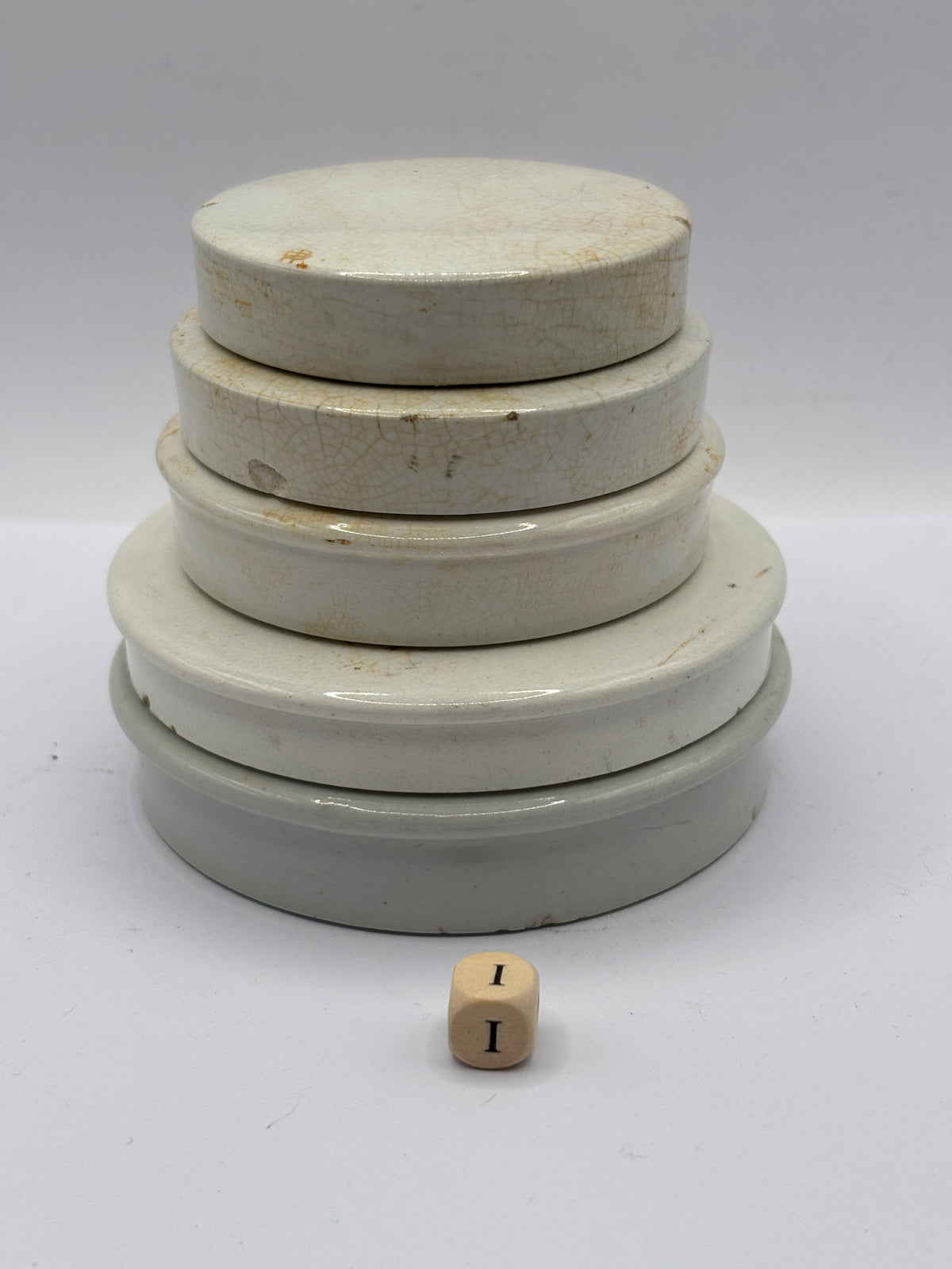 5 old stoneware lids, stackers (i)