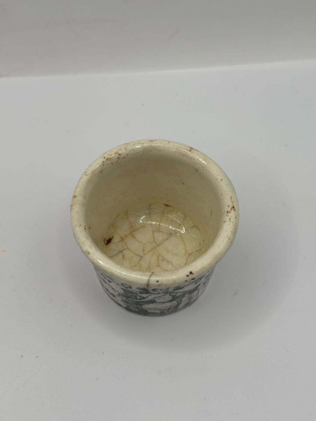 Old advertising ointment pot, Holloways ointment