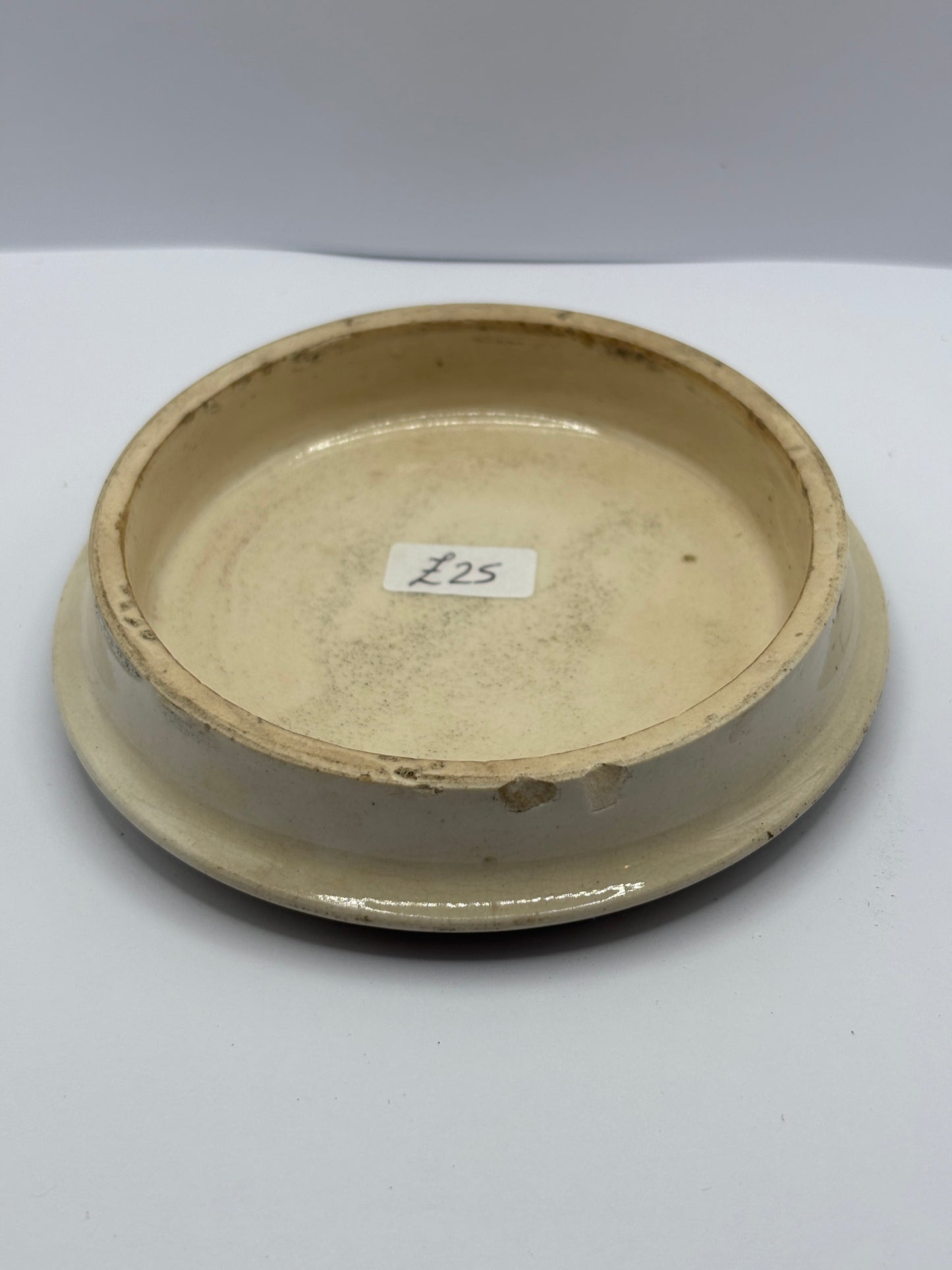 Old Prattware lid, victorian pot lid. Shakespeares house. Pratt lid