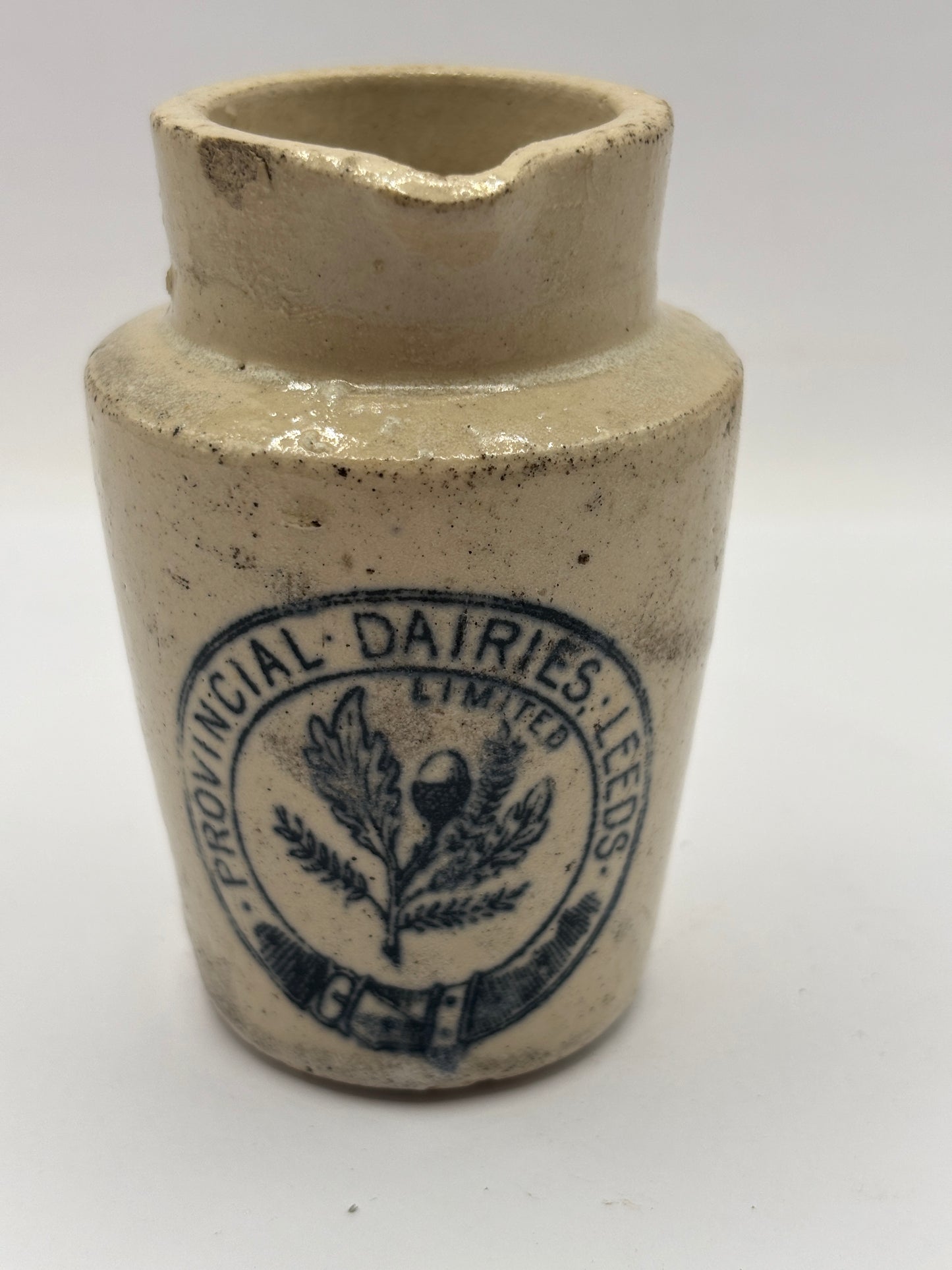 Old Leeds advertising cream pot, Provinicial dairies Leeds 8cms