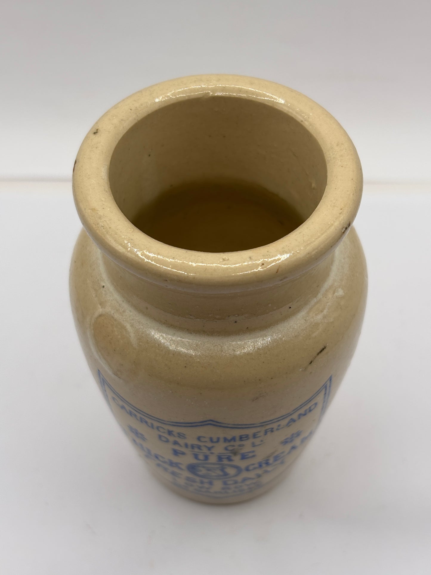 Old advertising cream pot, Carricks Cumberland dairy. Pure thick cream