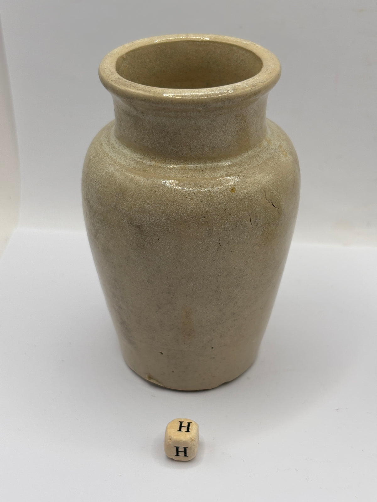 Old advertising cream pot, Carricks Cumberland dairy (H)