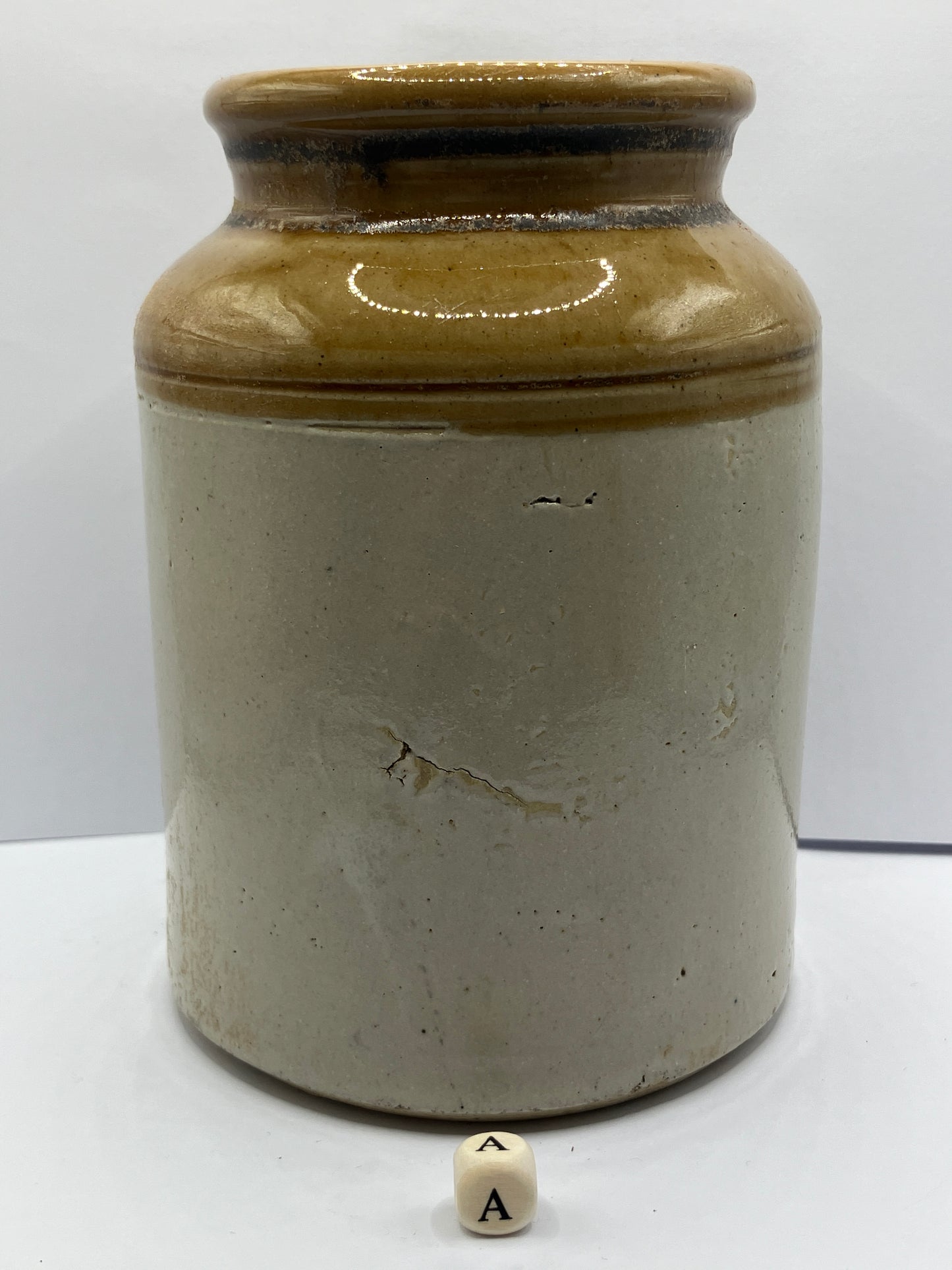 Stoneware storage jar, pantry crock (a)