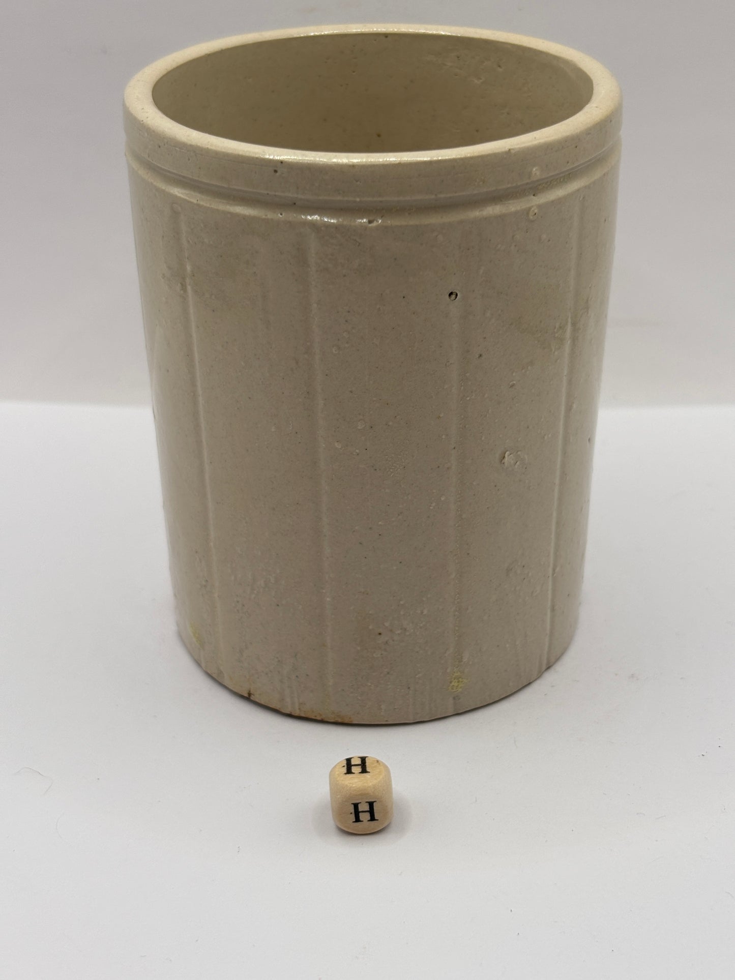 Old 1lb ribbed stoneware jam pot (H) Hartley’s
