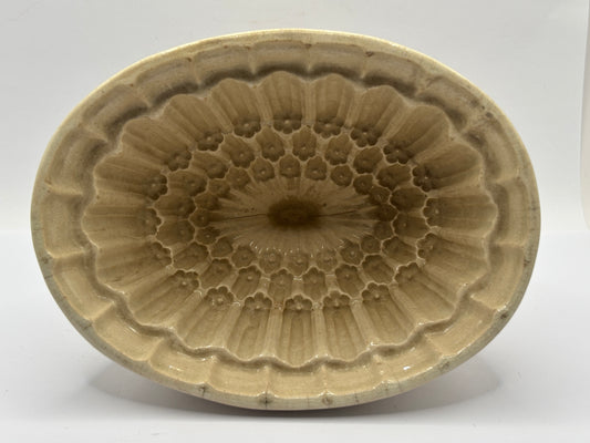 Old stained & crazed jelly mould
