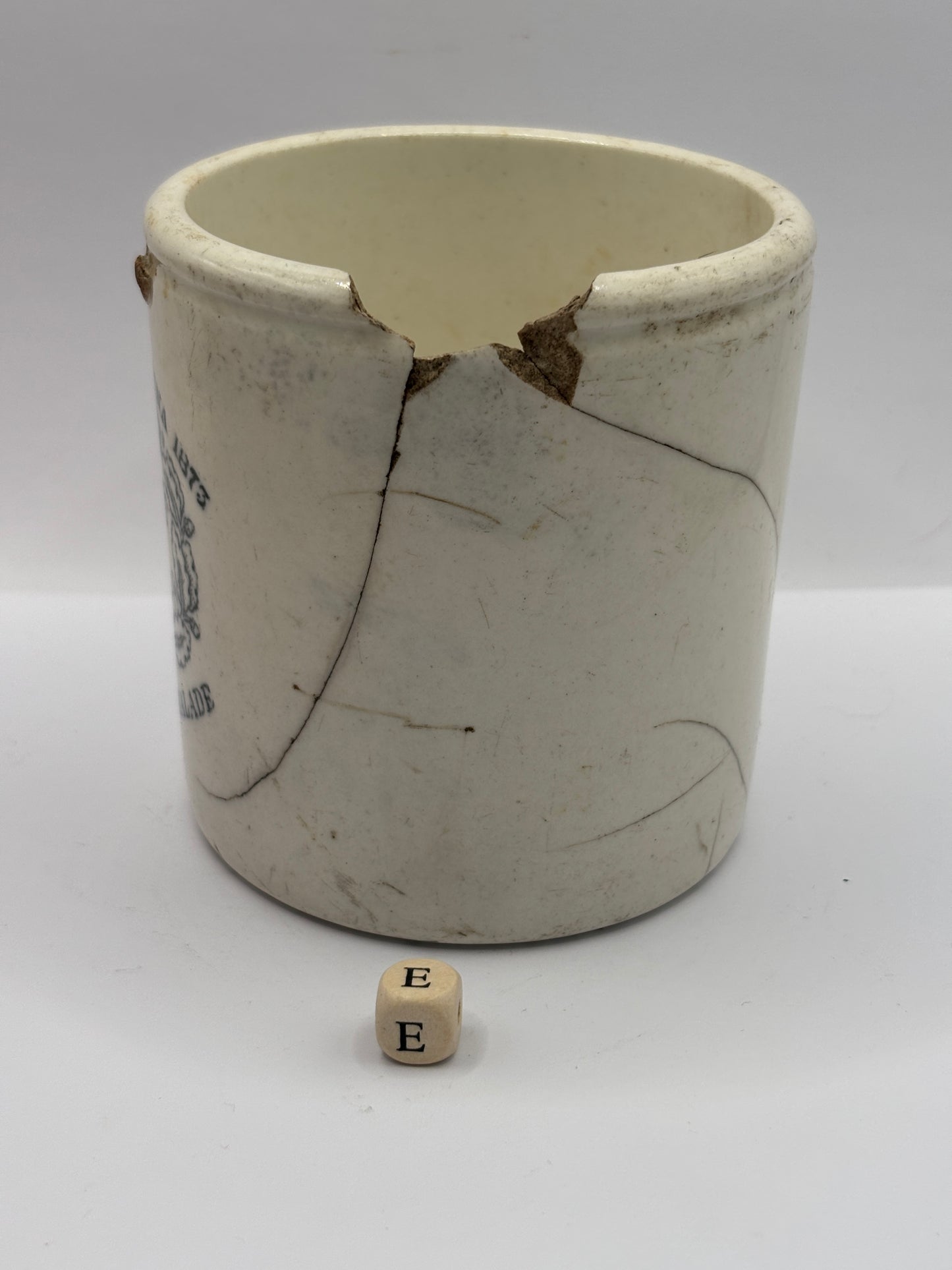 Old 1lb James Keiller dundee marmalade jar (E) damaged