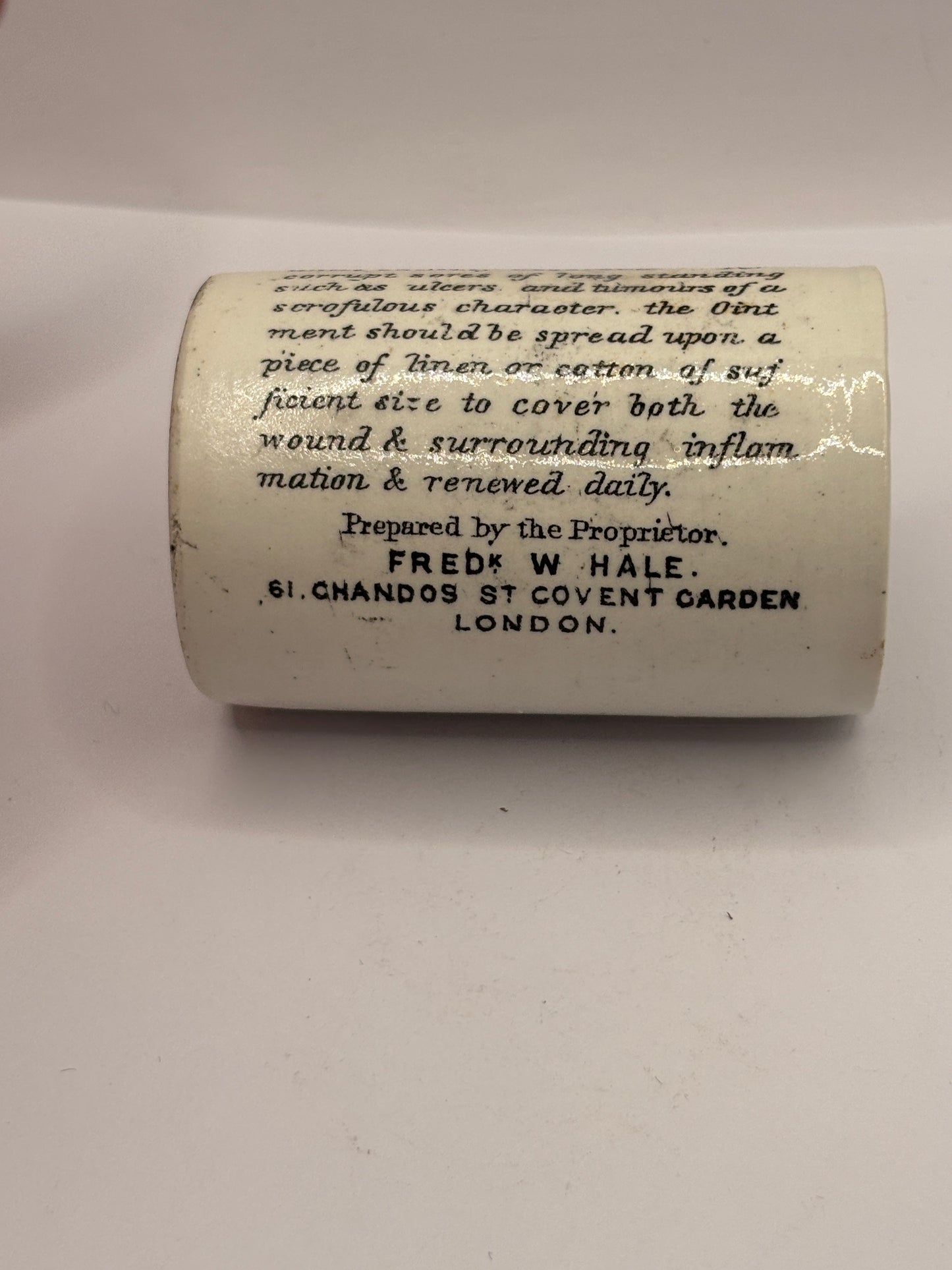 Old advertising ointment pot, Natures herbal ointment 7cms