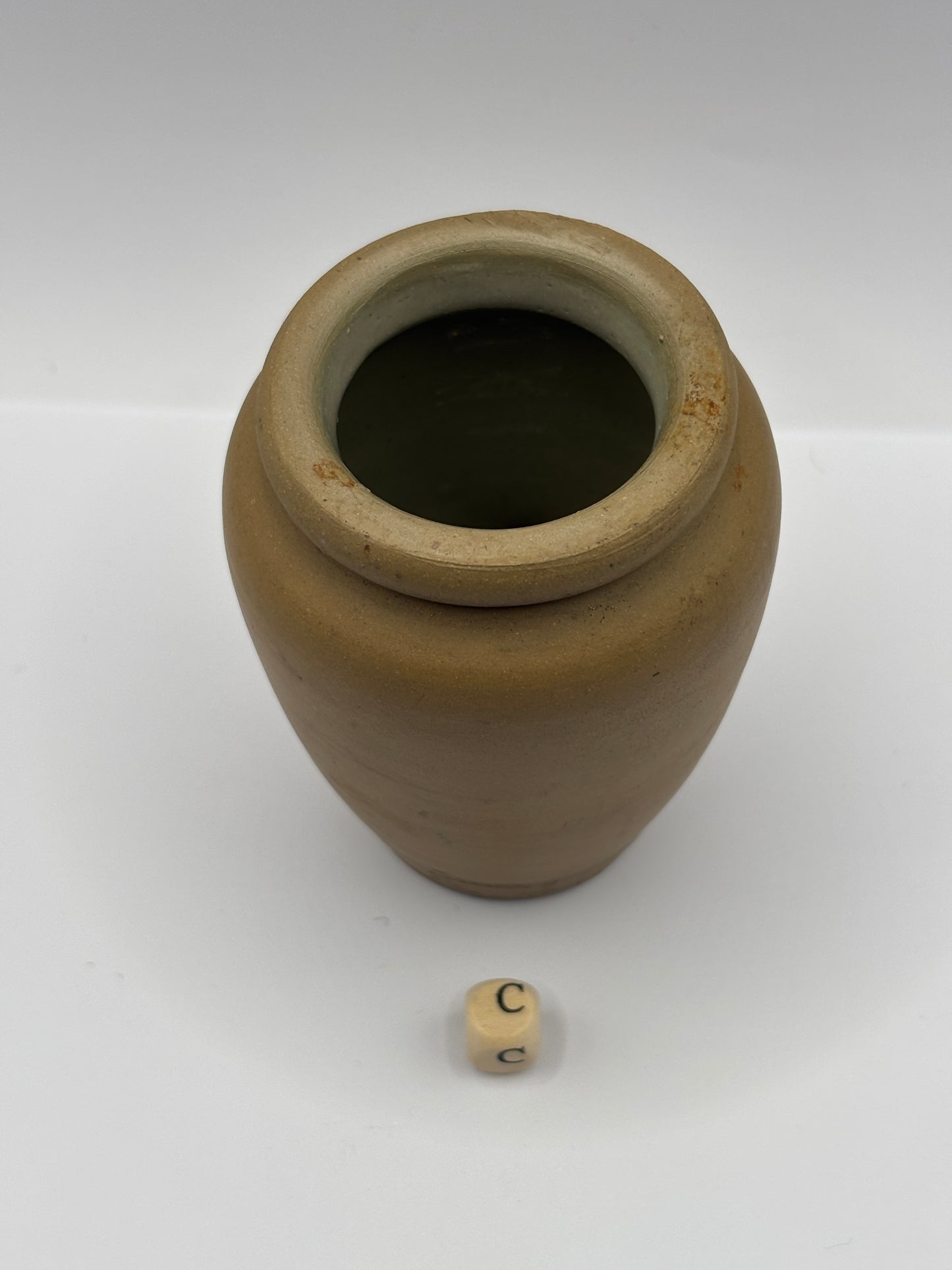 Old stoneware cream pot, Medova cream (c)