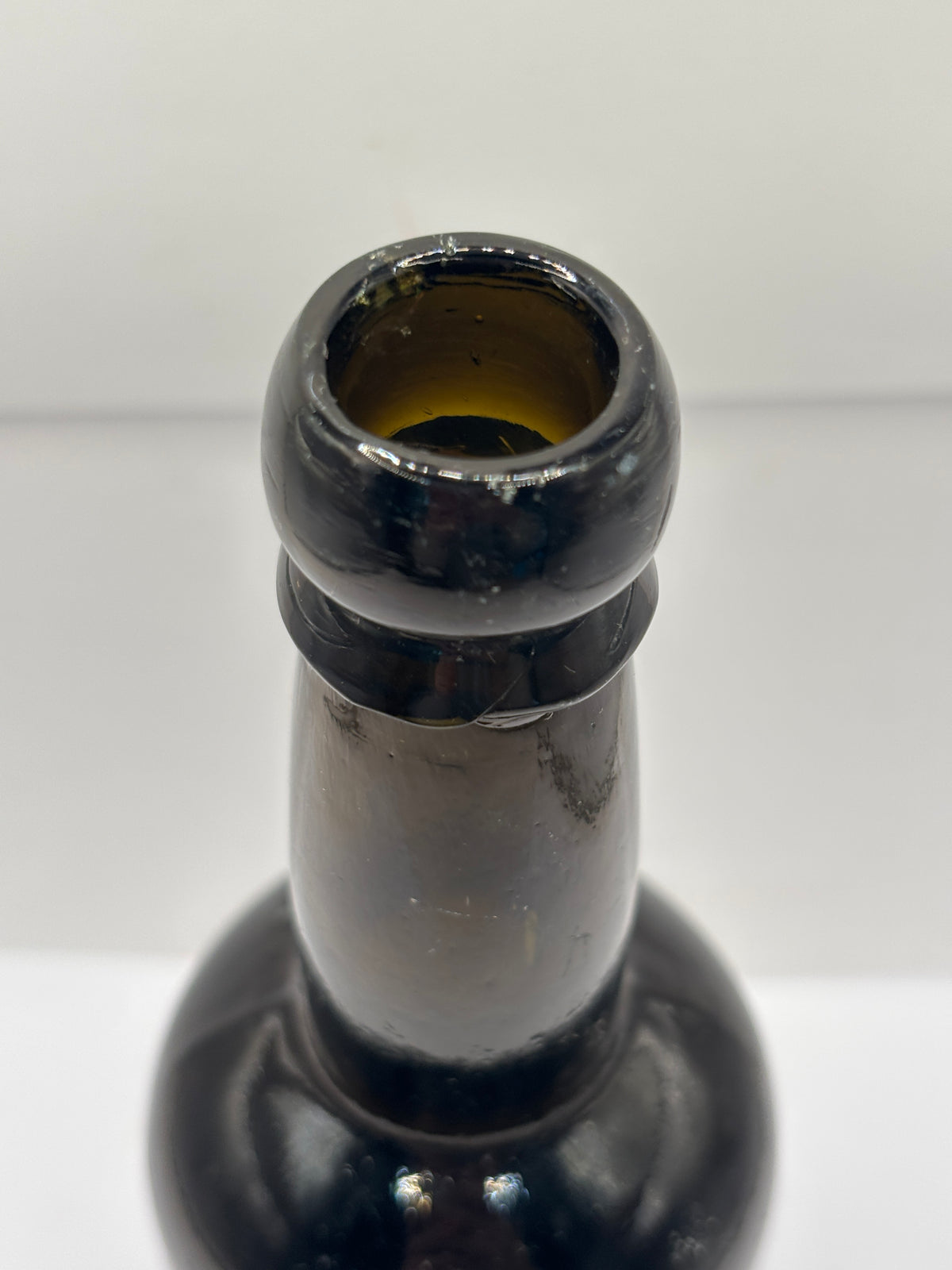 Old advertising beer bottle, Bradford Bros Newcastle (c)