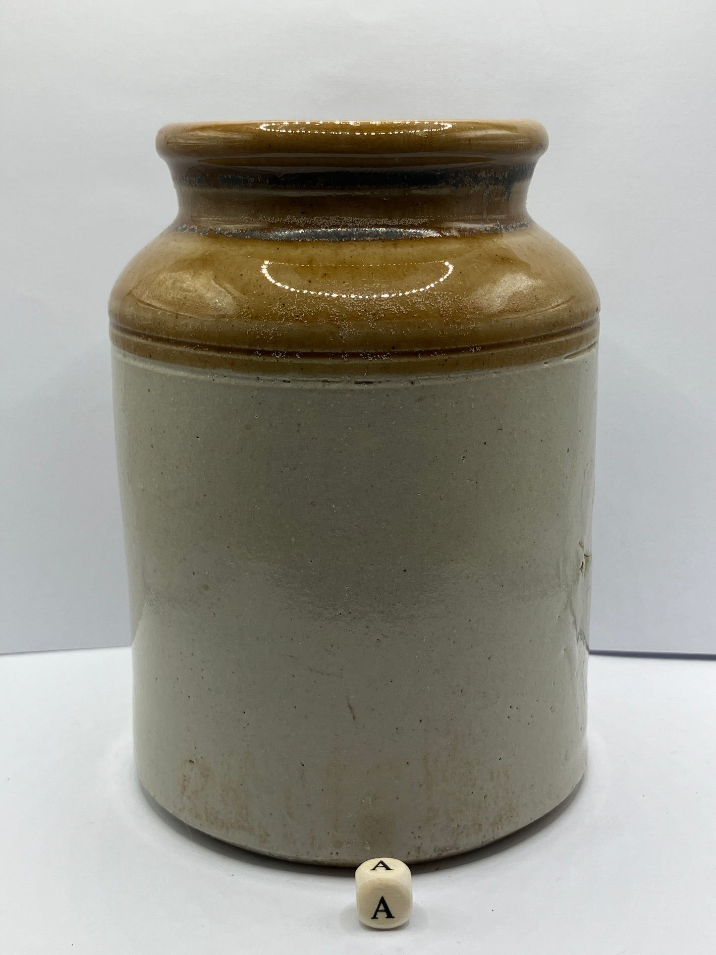 Stoneware storage jar, pantry crock (a)