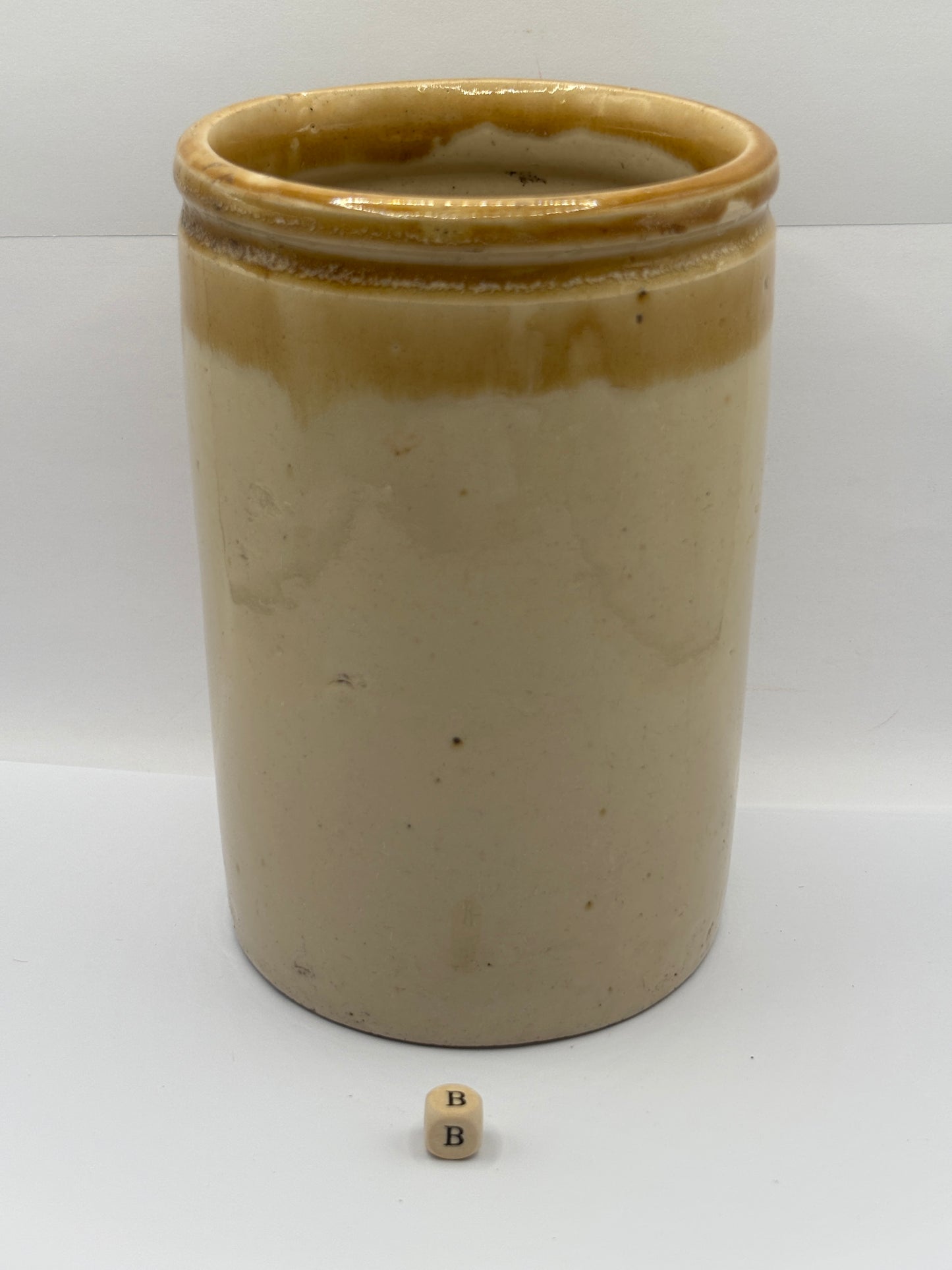 Old large 3lb brown top ribbed stoneware jam pot (B)
