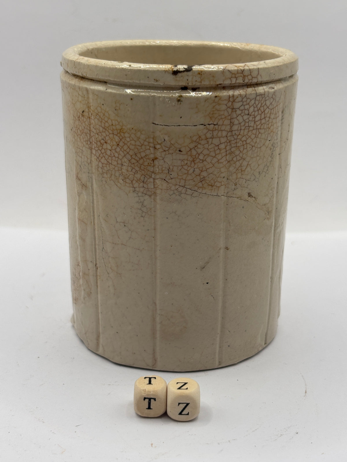 Old 1lb ribbed stoneware jam pot (TZ) stained & crazed