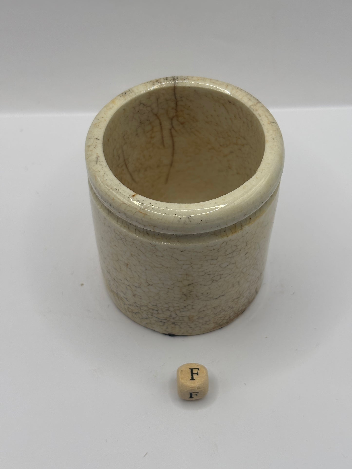 Old small chunky stoneware pot (F)