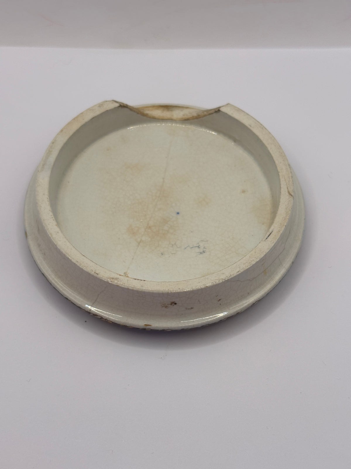 Old Prattware lid. Damaged