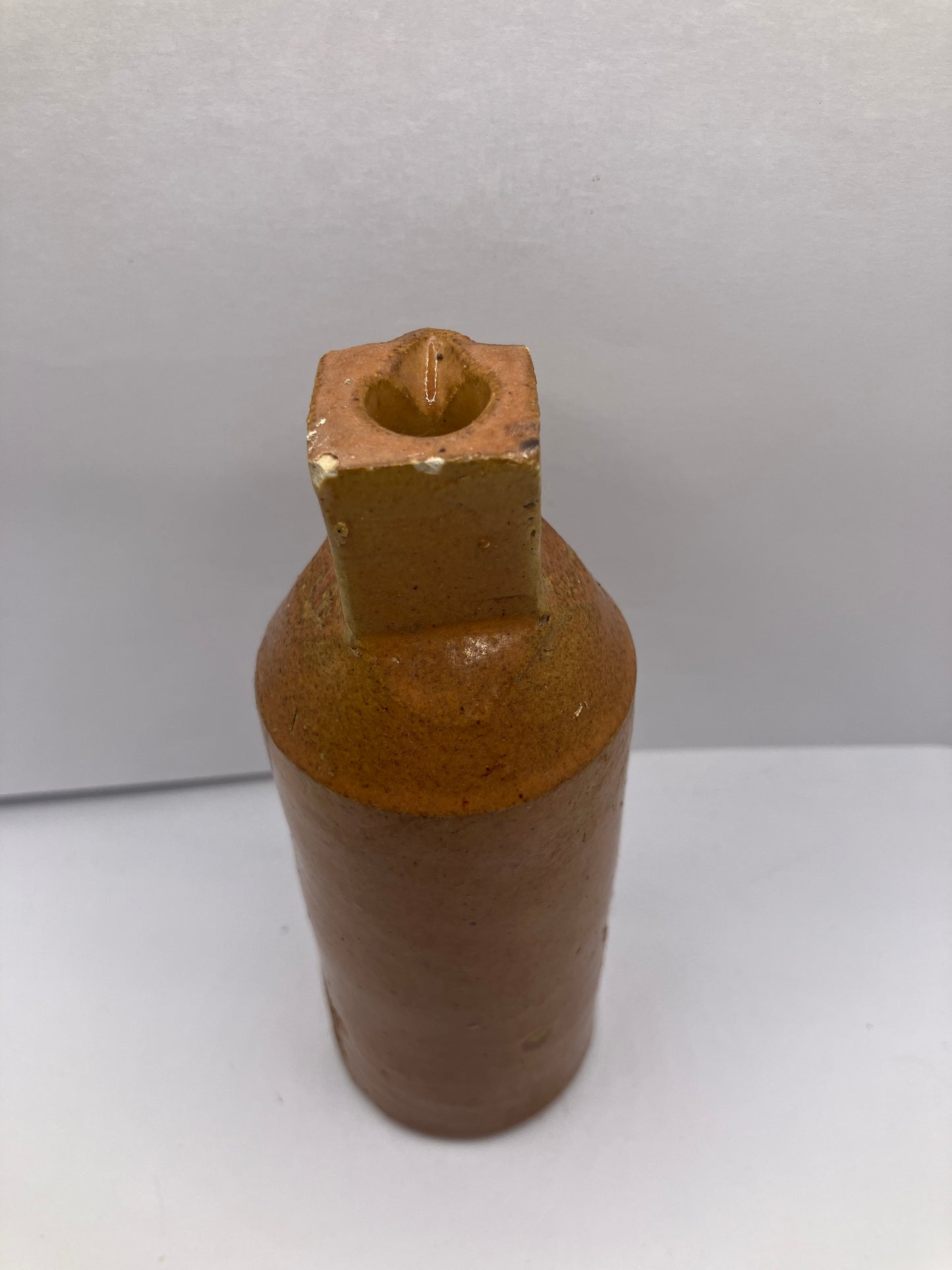 Square necked pouring ink bottle