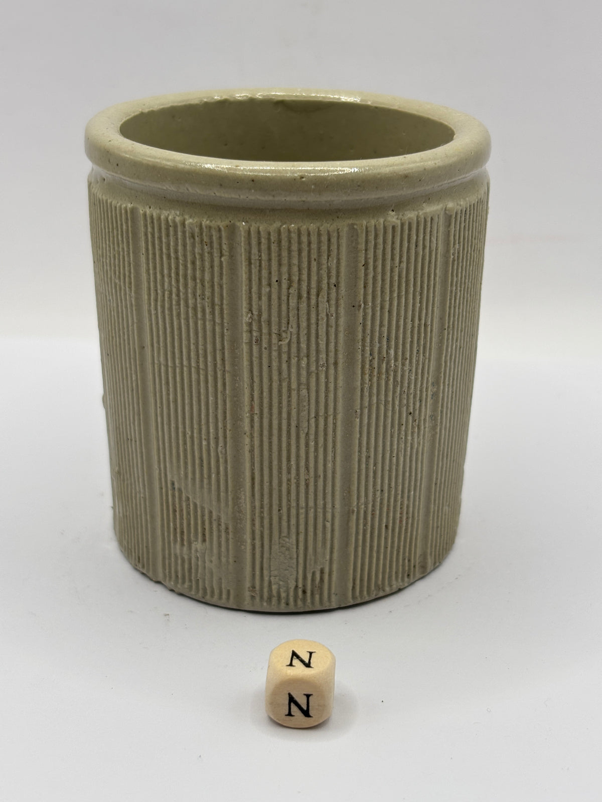 Old small ribbed stoneware jam pot (N)