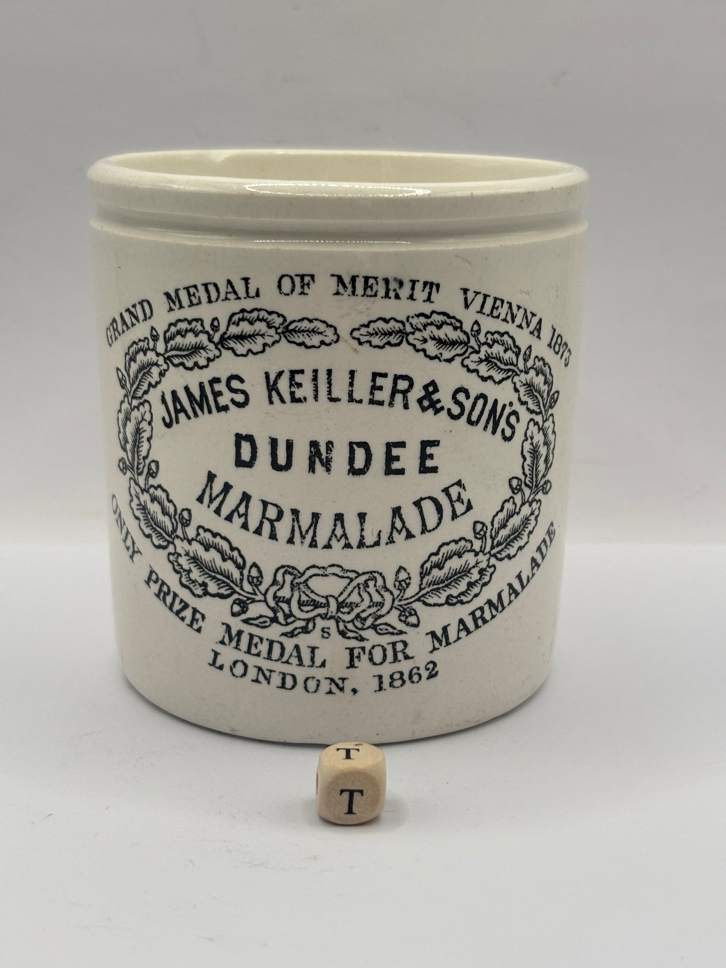 Old 1lb James Keiller Dundee marmalade jar (T)