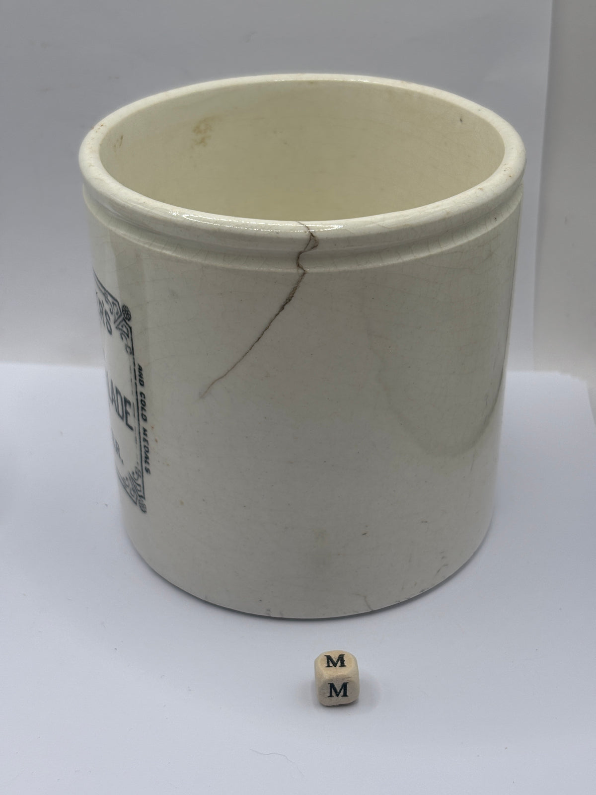 Old 2lb stoneware marmalade pot, Frank Coopers. Hairline (m)