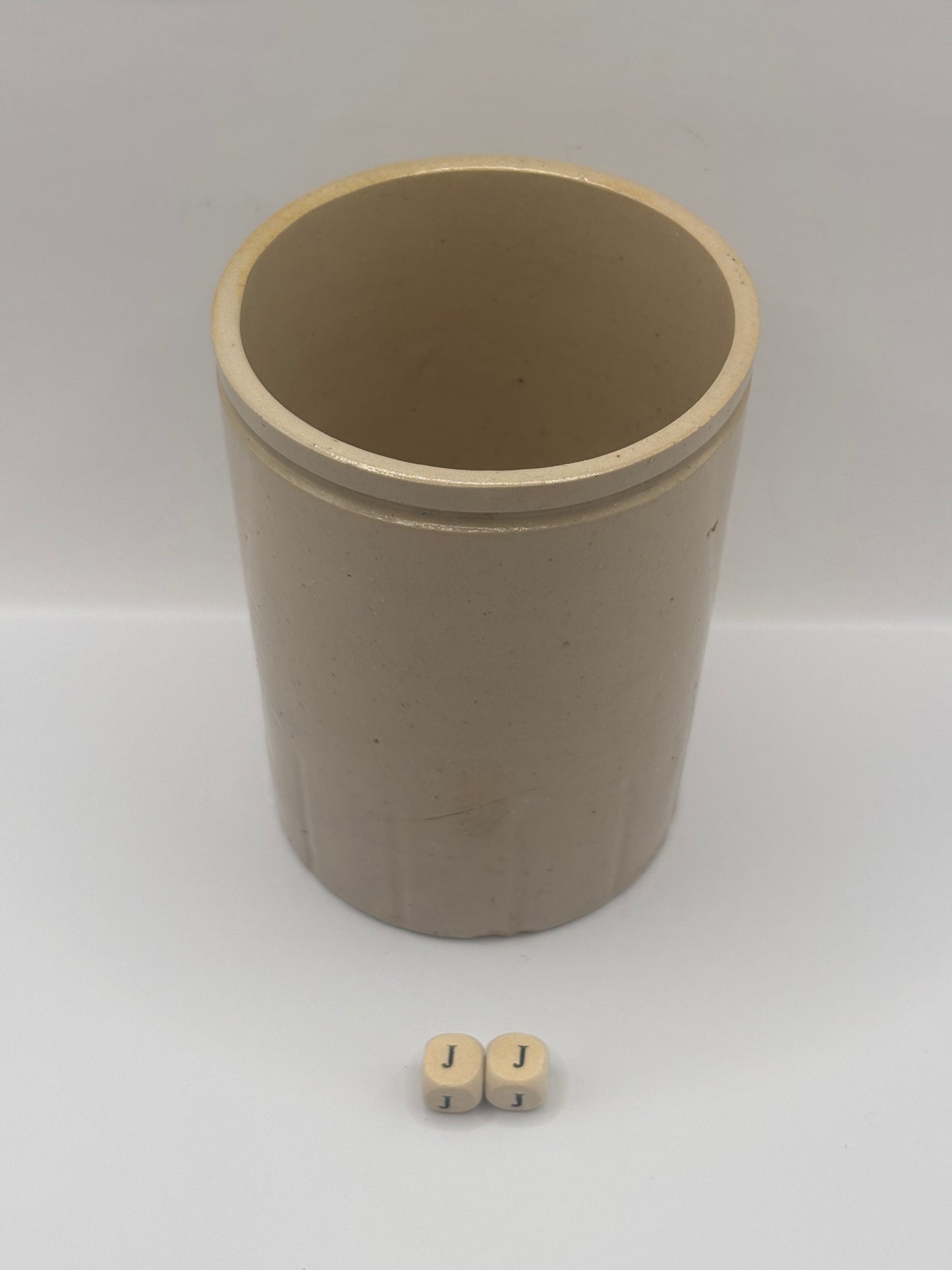 Old 1lb half ribbed stoneware jam pot (JJ)