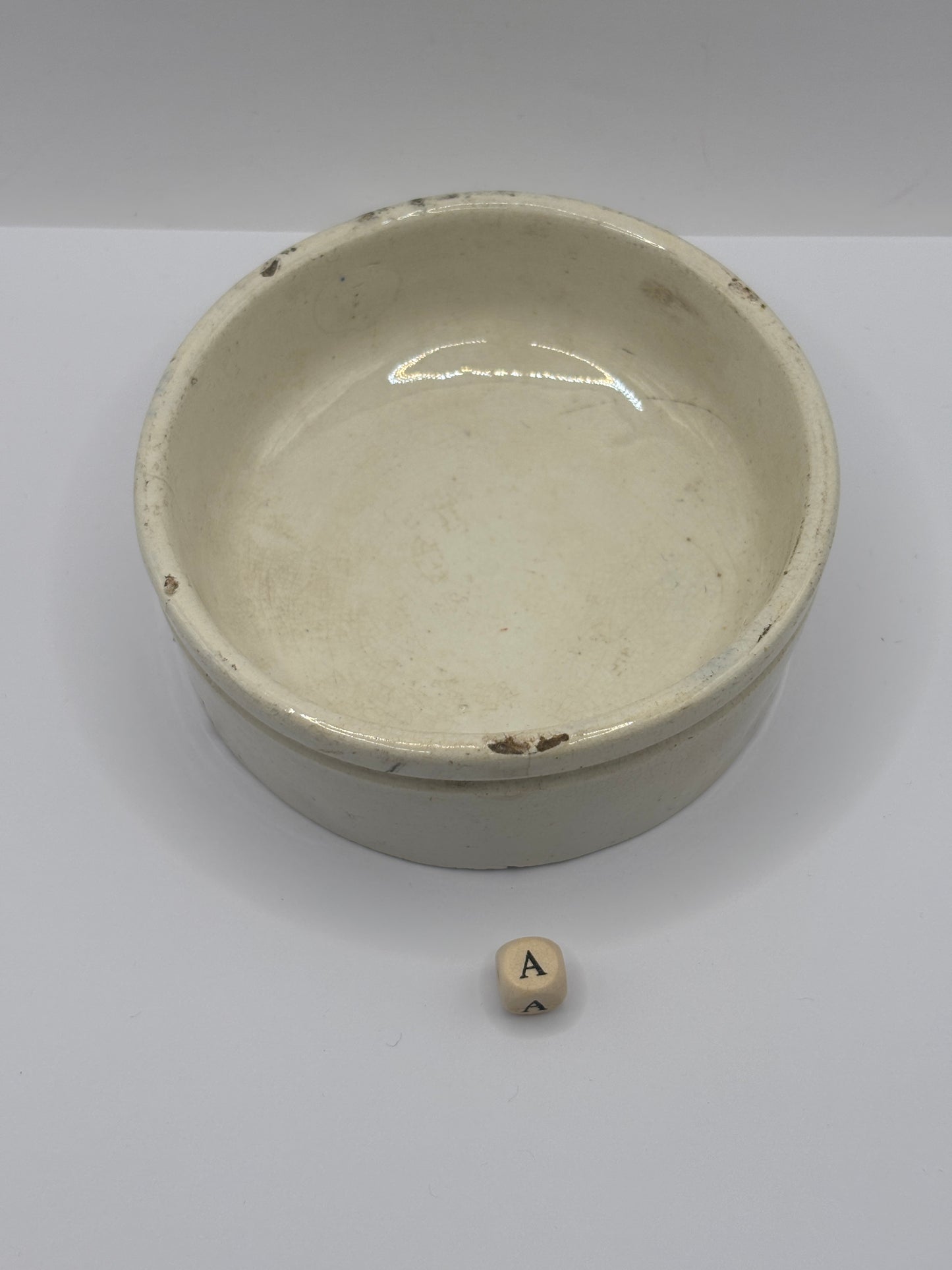Old large plain stoneware meat paste pot, potted meat (a)