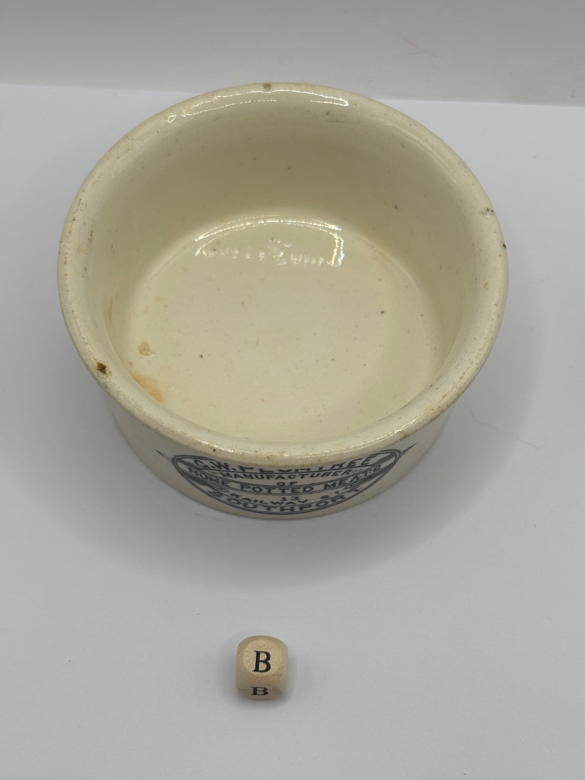 Old advertising meat paste pot, Plumtree home potted meats (B)
