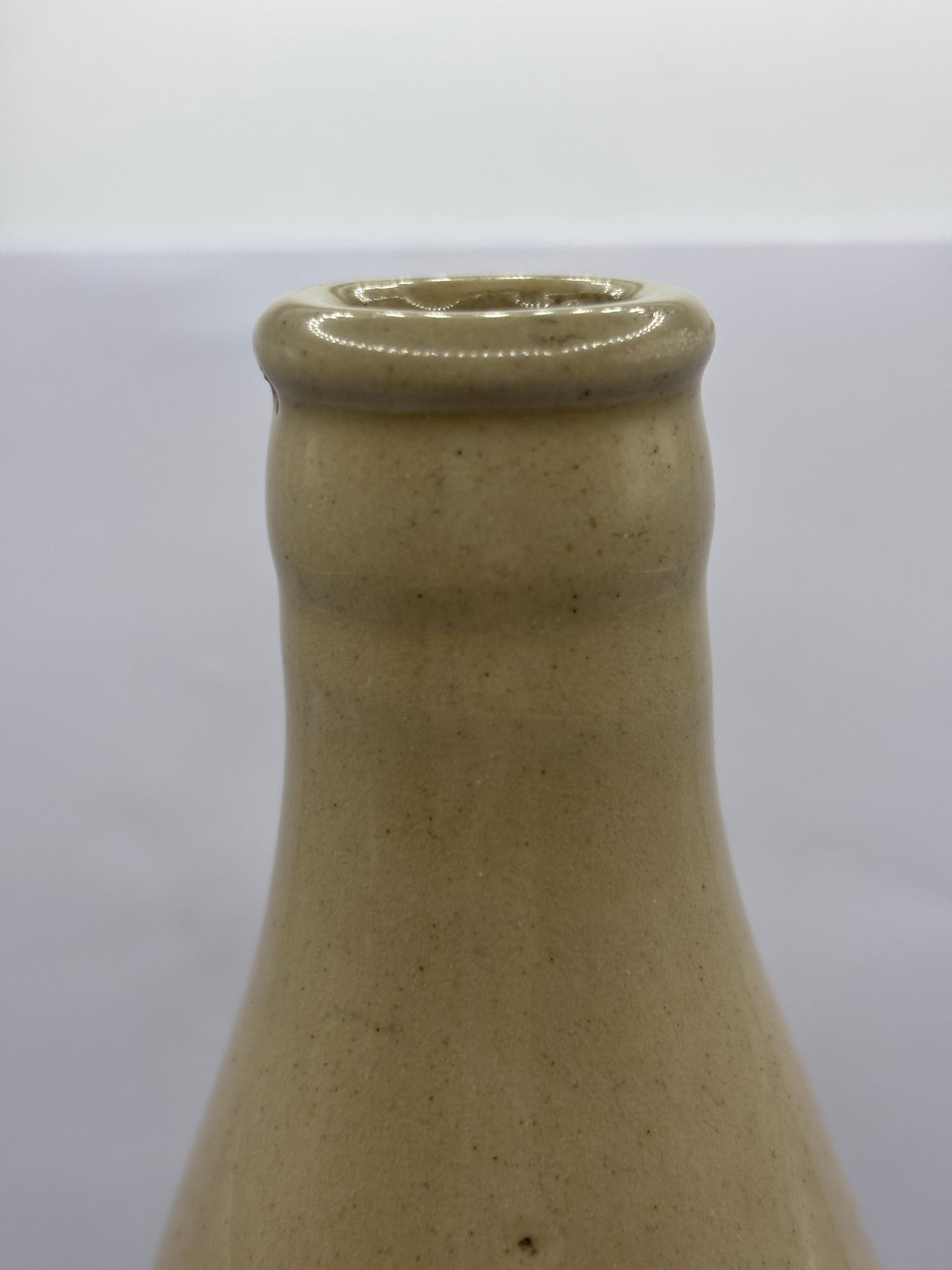 Old stoneware ginger beer bottle, I.Standring & Co Rochdale