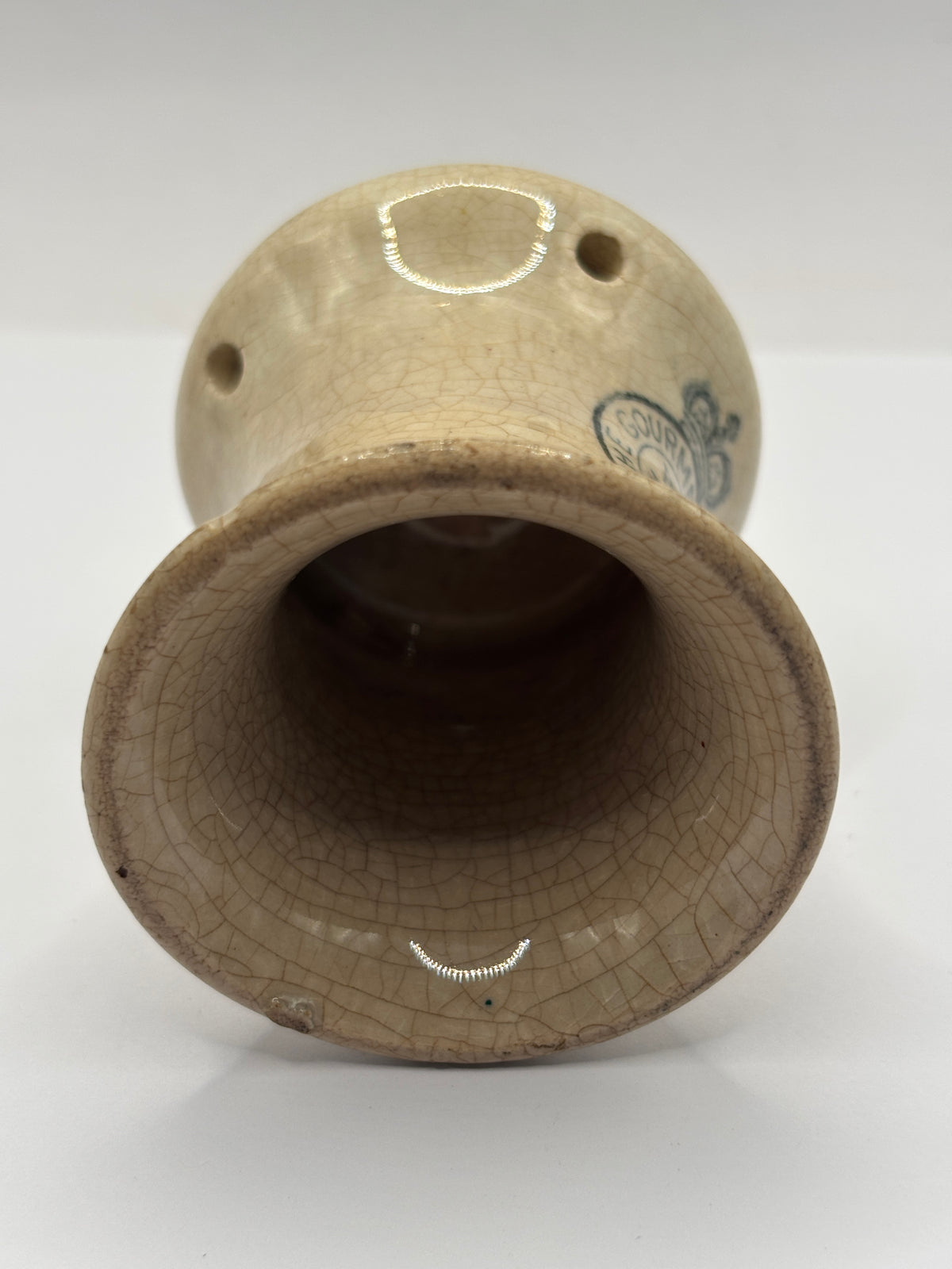 Old stoneware pie funnel, The Gourmet pie cup