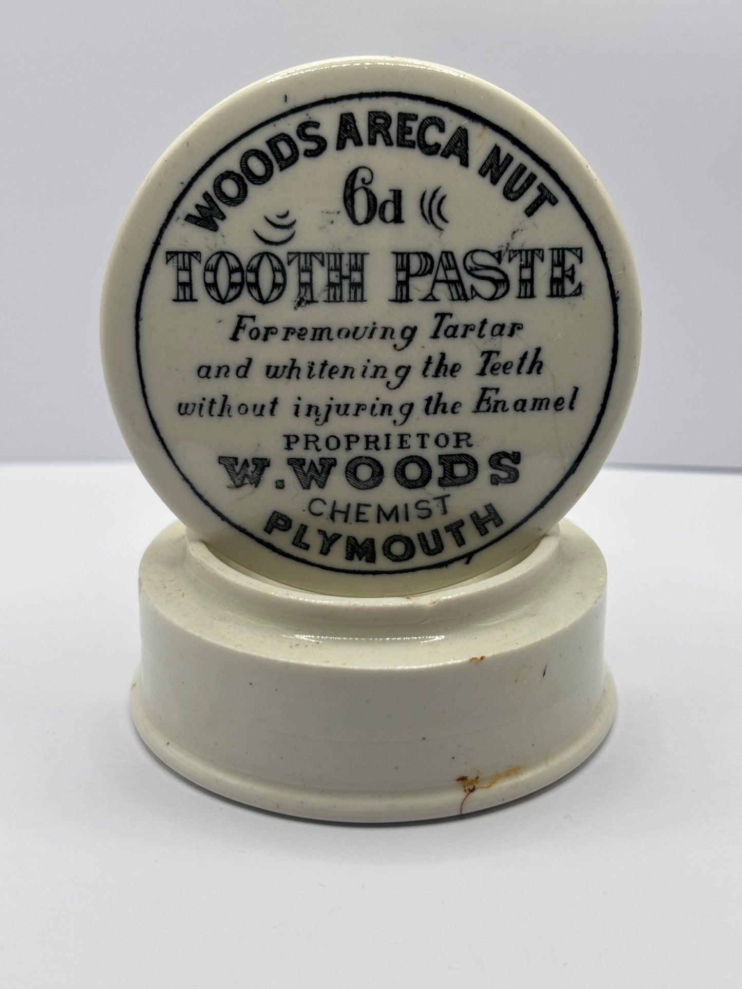 Old Woods advertising pot lid and base