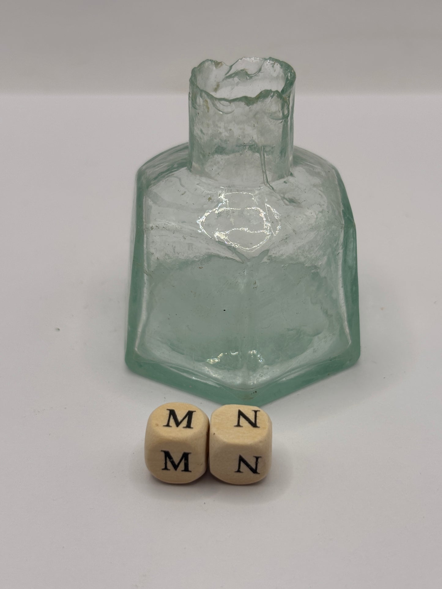 Old advertising inkwell, Blackwood & Co London. Inkwell, ink bottle