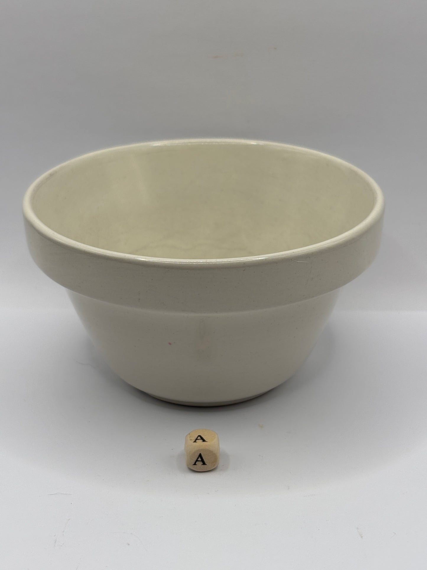 Small vintage pudding bowl (a)
