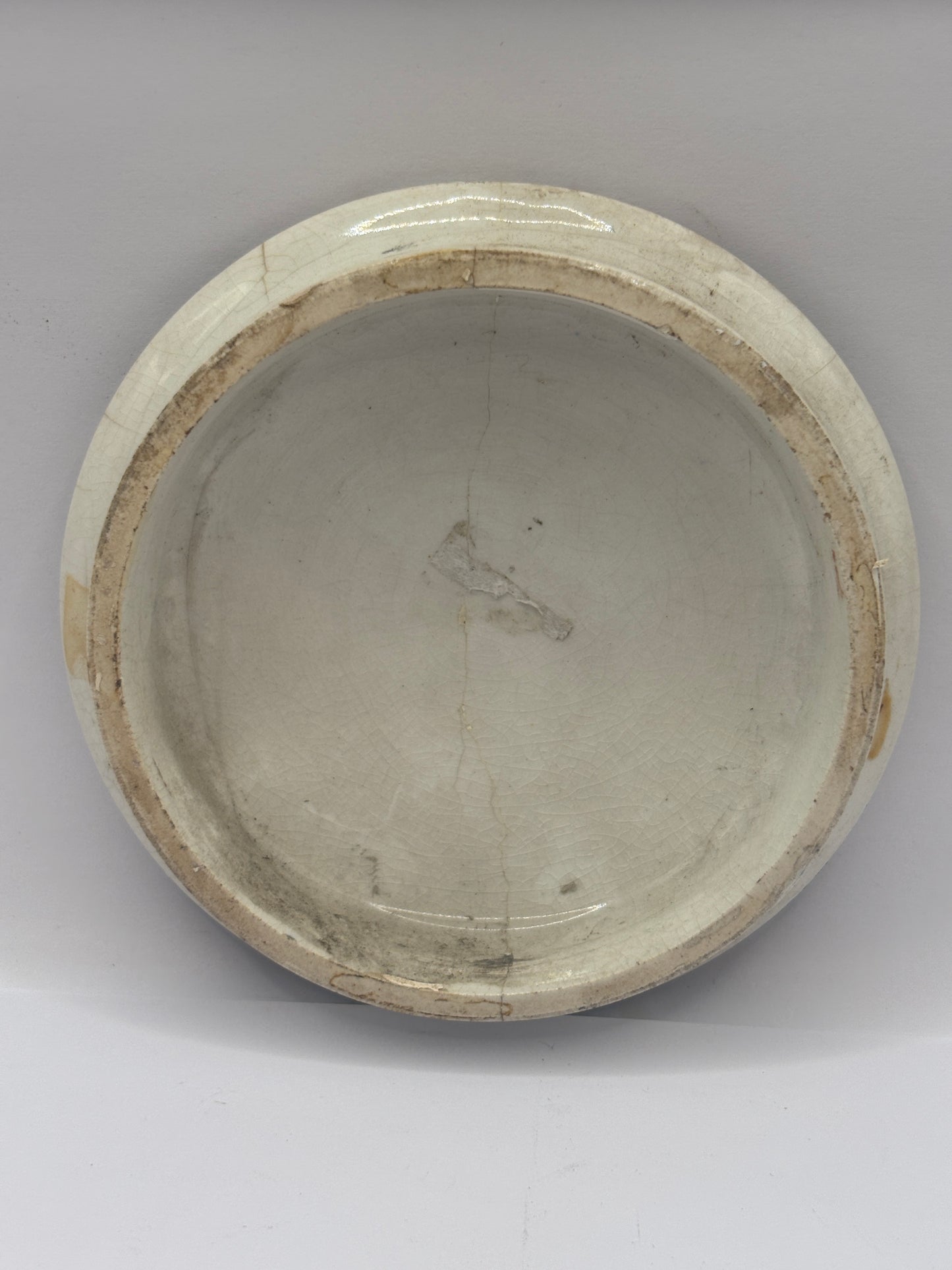Old Prattware lid, The game bag. Damaged