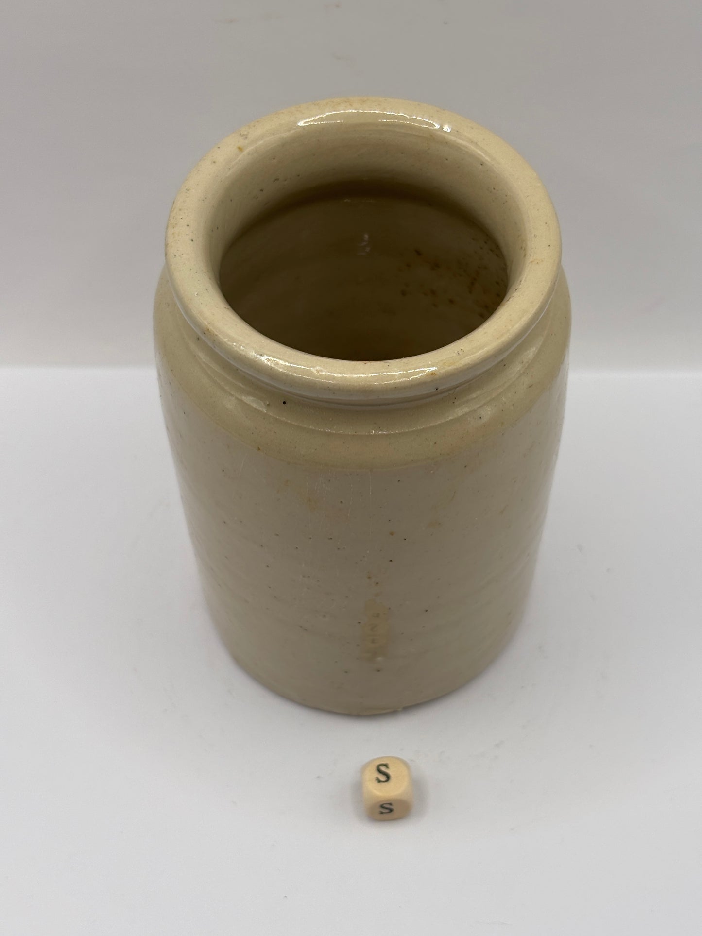 Old 1lb rolled top stoneware jam pot (s)