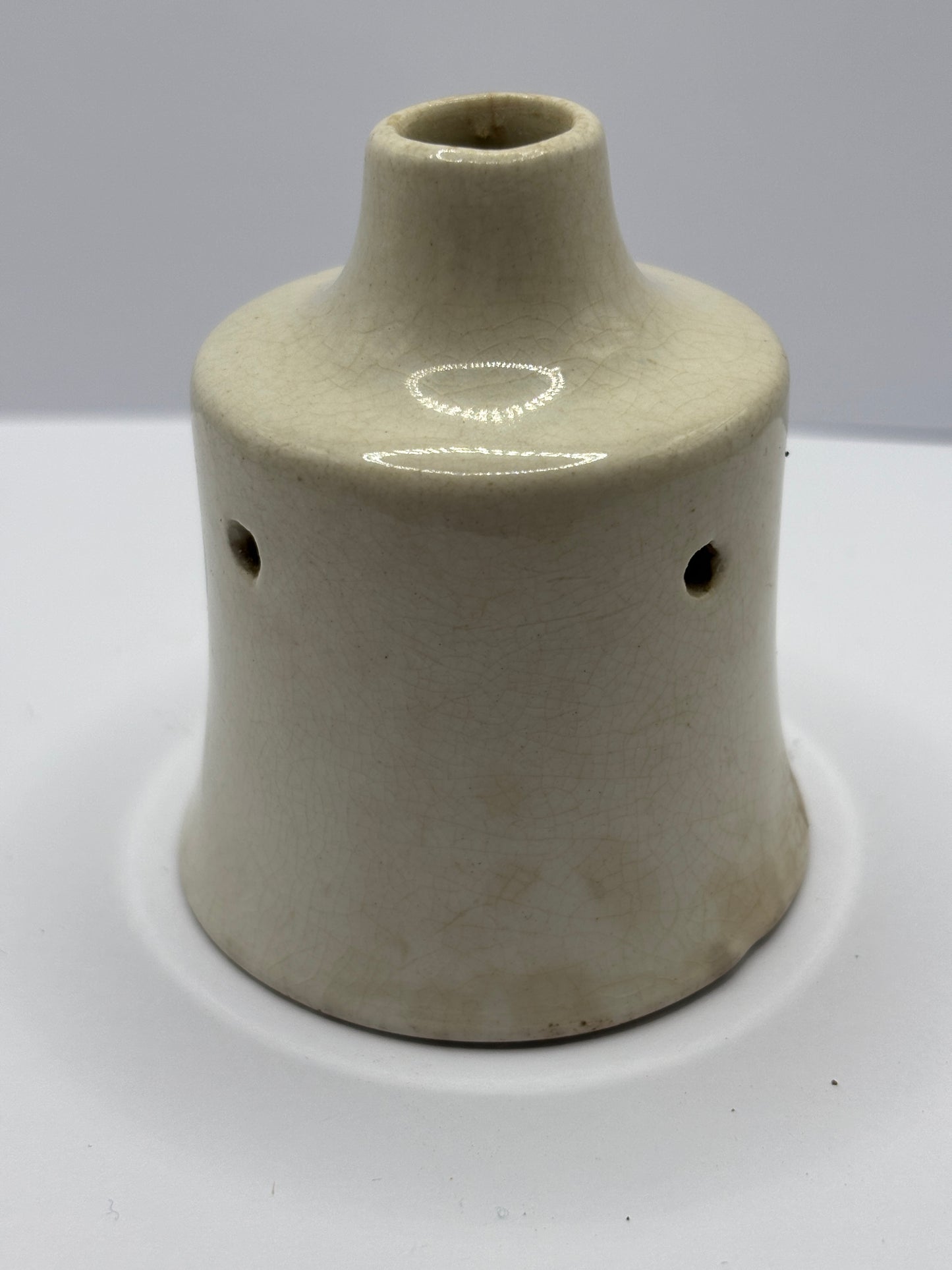 Old stoneware advertising gourmet pie cup