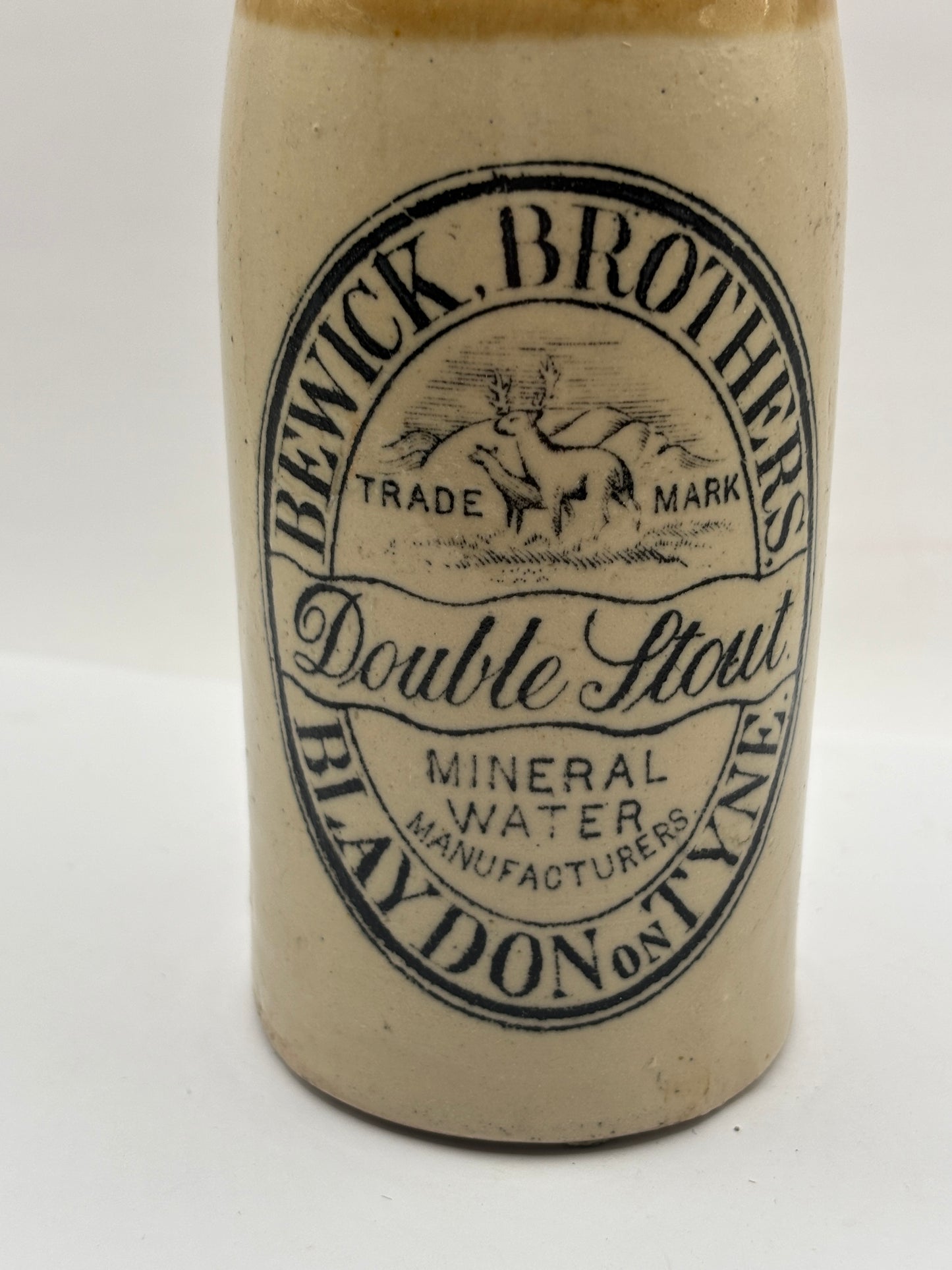 Old stoneware ginger beer bottle, Bewick brothers Double stout, Blaydon on tyne