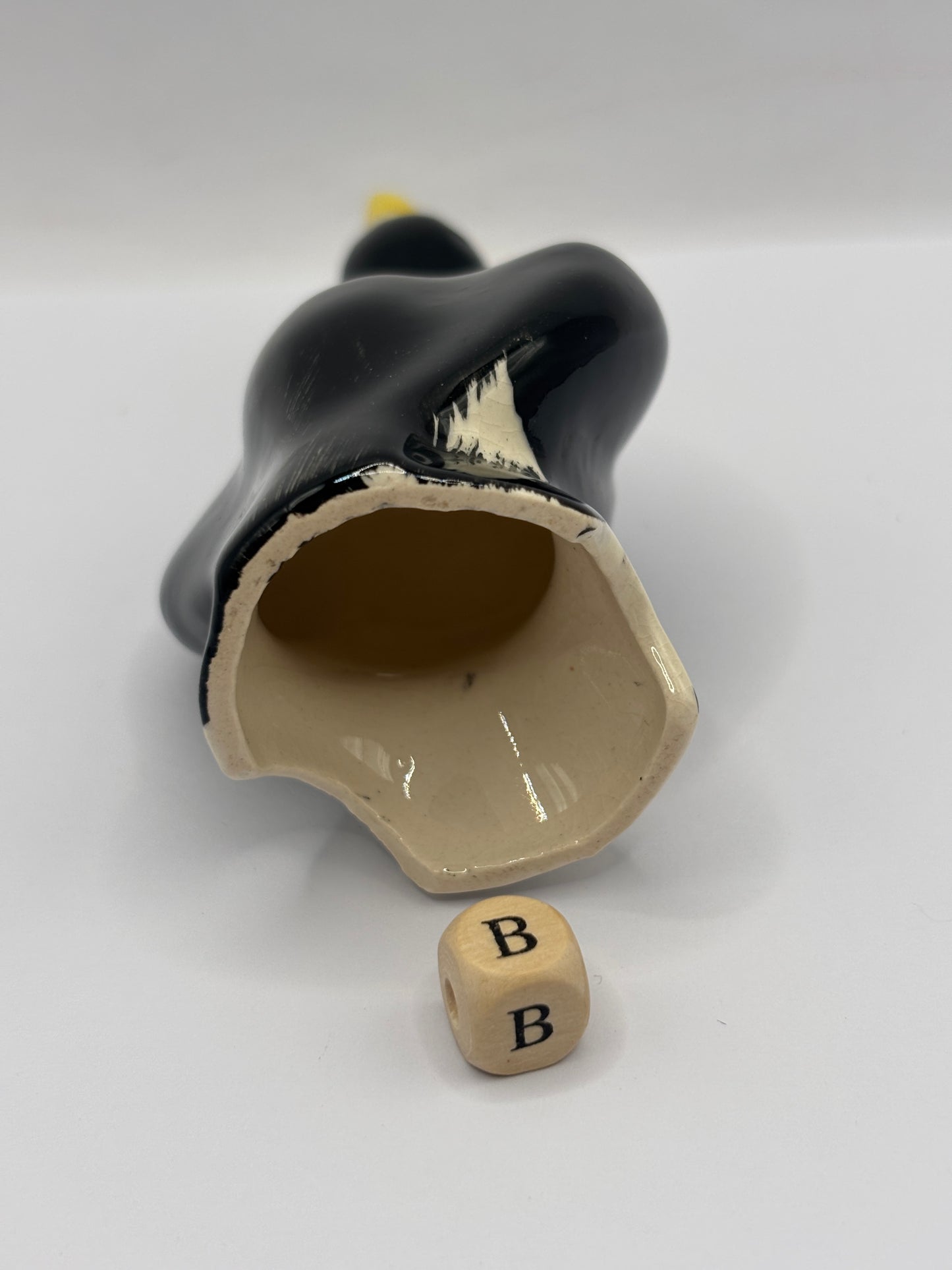 Old blackbird pie funnel (B)