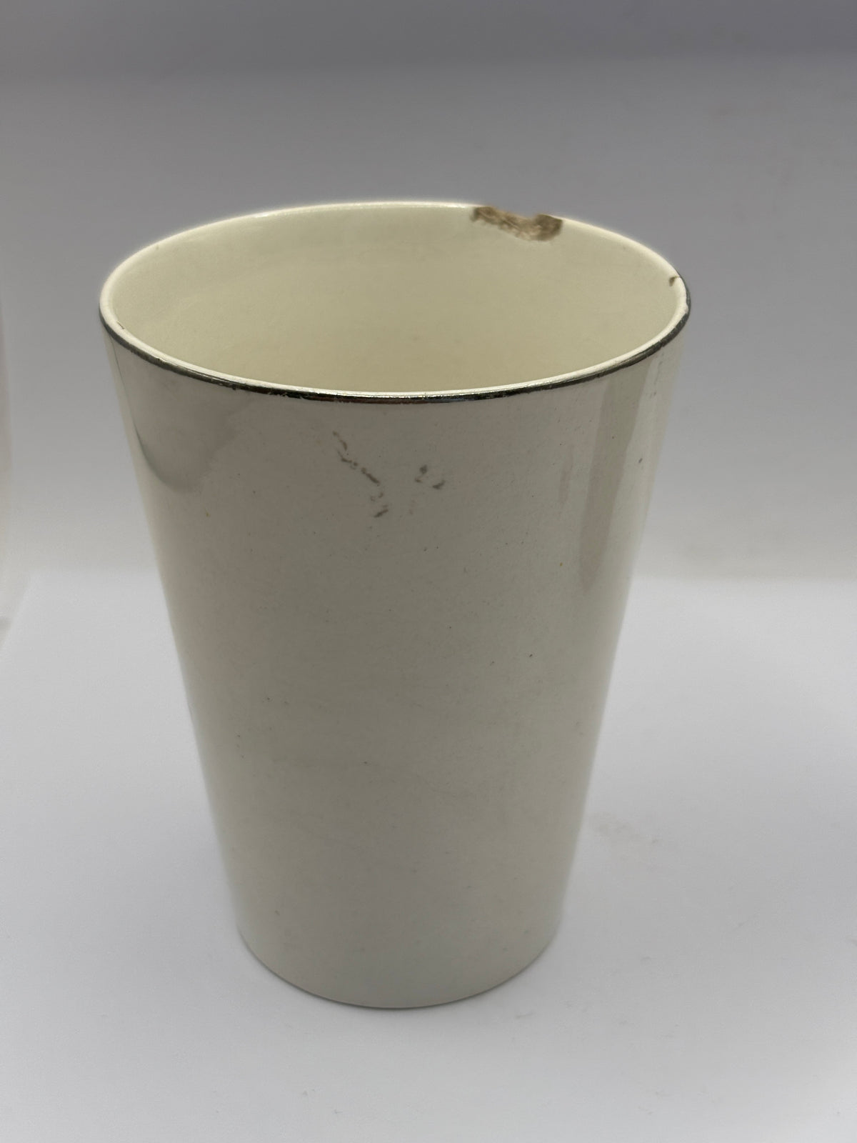 Vintage royalty mug chipped