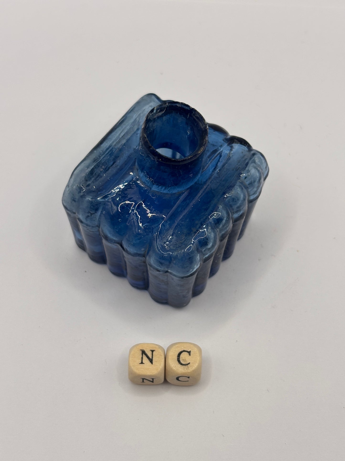 Old blue glass ink bottle, inkwell, penny ink (NC)