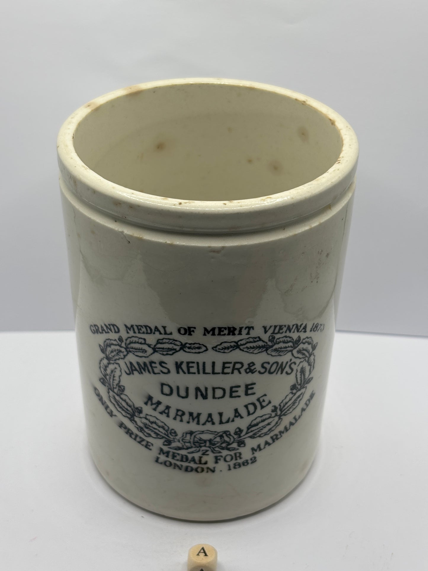 Old 2lb James Keiller Dundee marmalade jar (a)