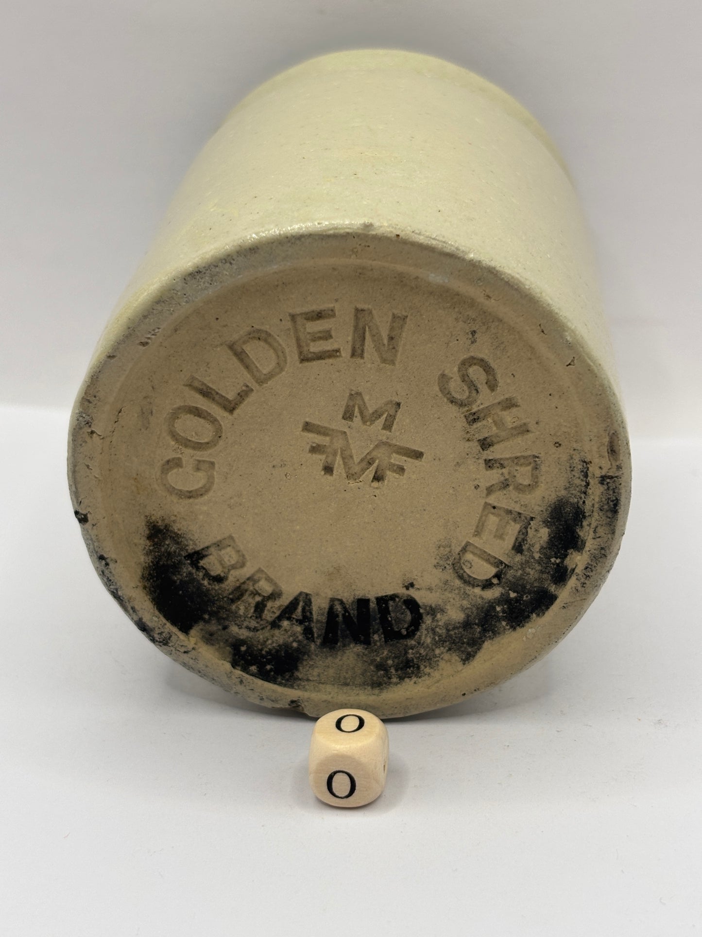 Old 1lb rolled top stoneware jam pot (o) Golden shred brand