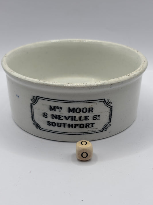 Old Mrs Moors advertising meat paste pot (o) large size